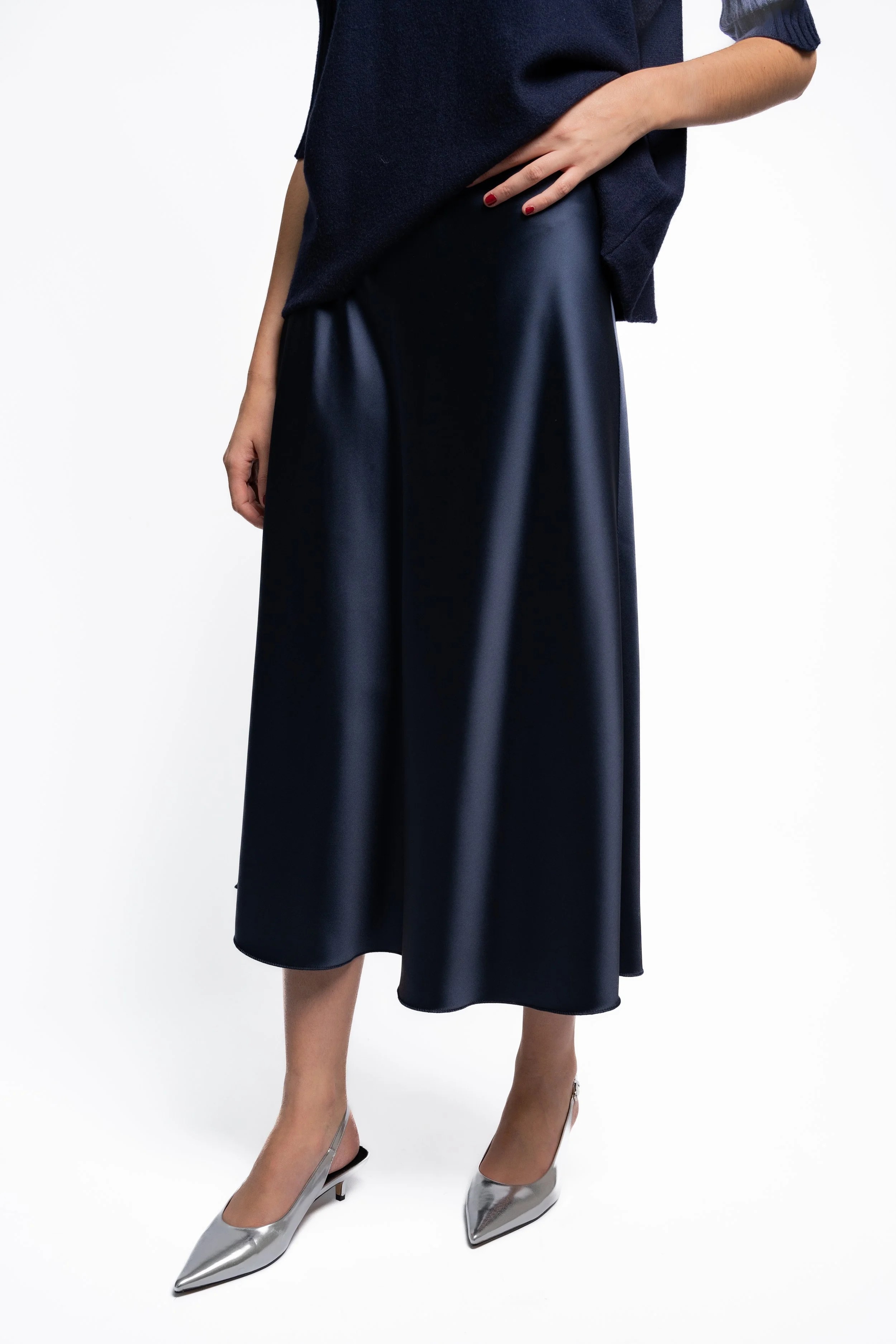 Falda Evasé Satén Azul Marino