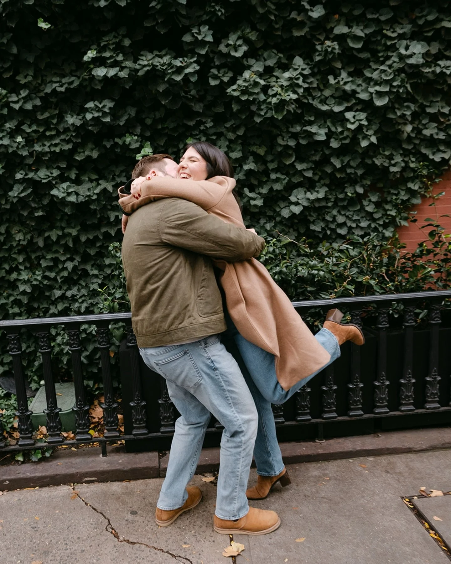 Ok I had waaaay too much fun wandering around West Village with these two! I love that they had a vision with a few places to stop by. Honestly, when it feels like date night vibes, it means we&rsquo;re golden. Also, it never hurts to start with Guin