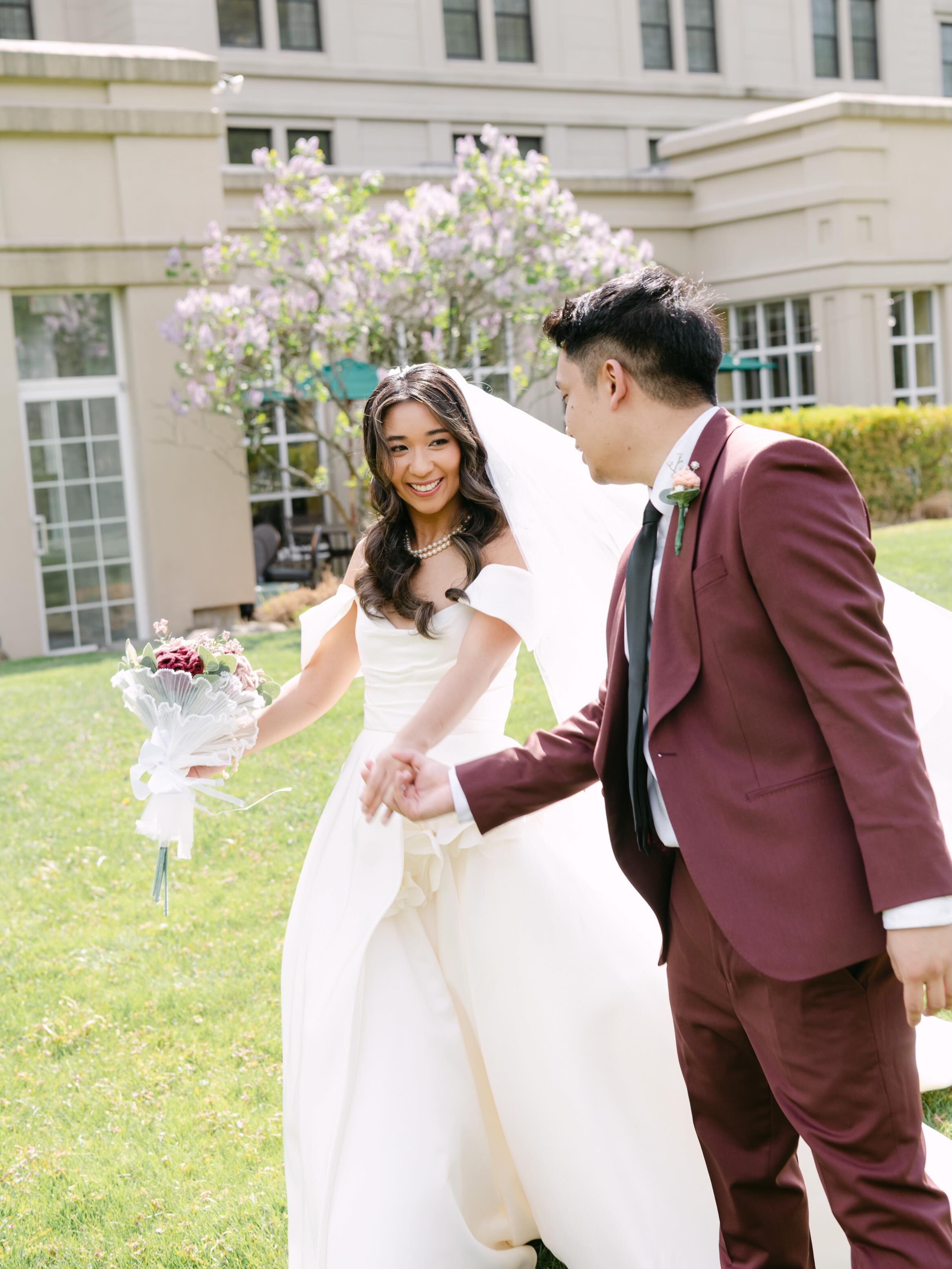 Handmade crochet bouquets (by Jenessa herself!), gachapon machine with custom stickers, WWE themed t-shirt toss?! Jenessa and Matt came ready to party! To top it off, they&rsquo;re the absolute sweetest and their day was filled with so much joy and t
