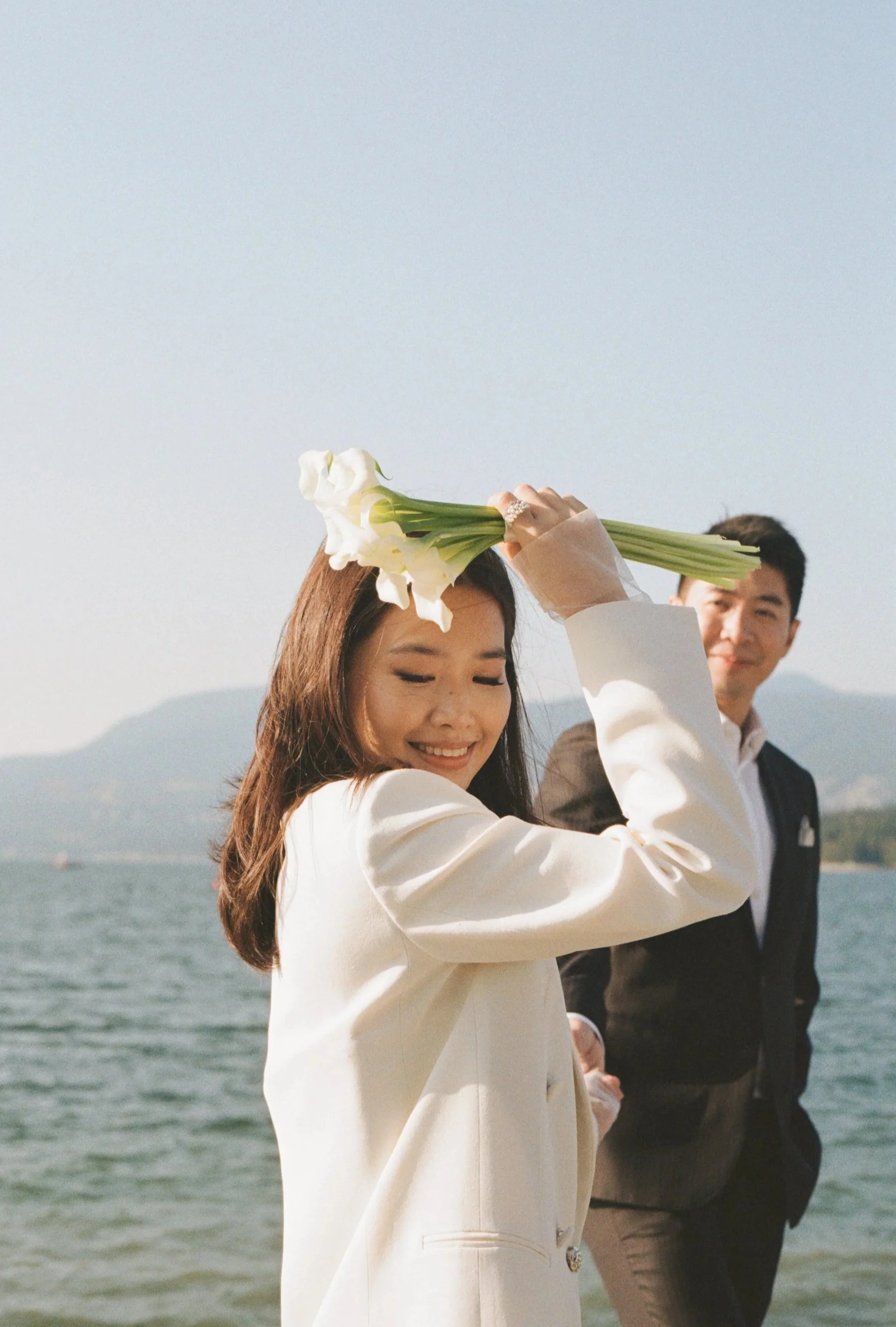 C + B｜Intimate elopement in the city