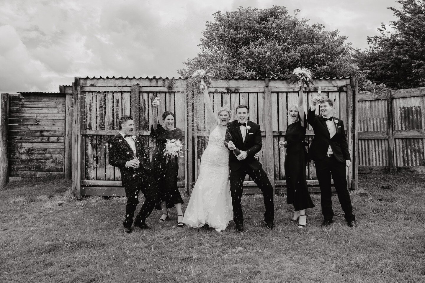 Luke &amp; Laura! Luke did perfectly with the champagne pop 🍾 ⁠
⁠
⁠
#bopweddingphotographer #rotoruawedding #bopweddings #rotoruaweddingphotographer #nzbrideandgroom #nzwed #nzweddings #summerwedding #gracejonesphotography