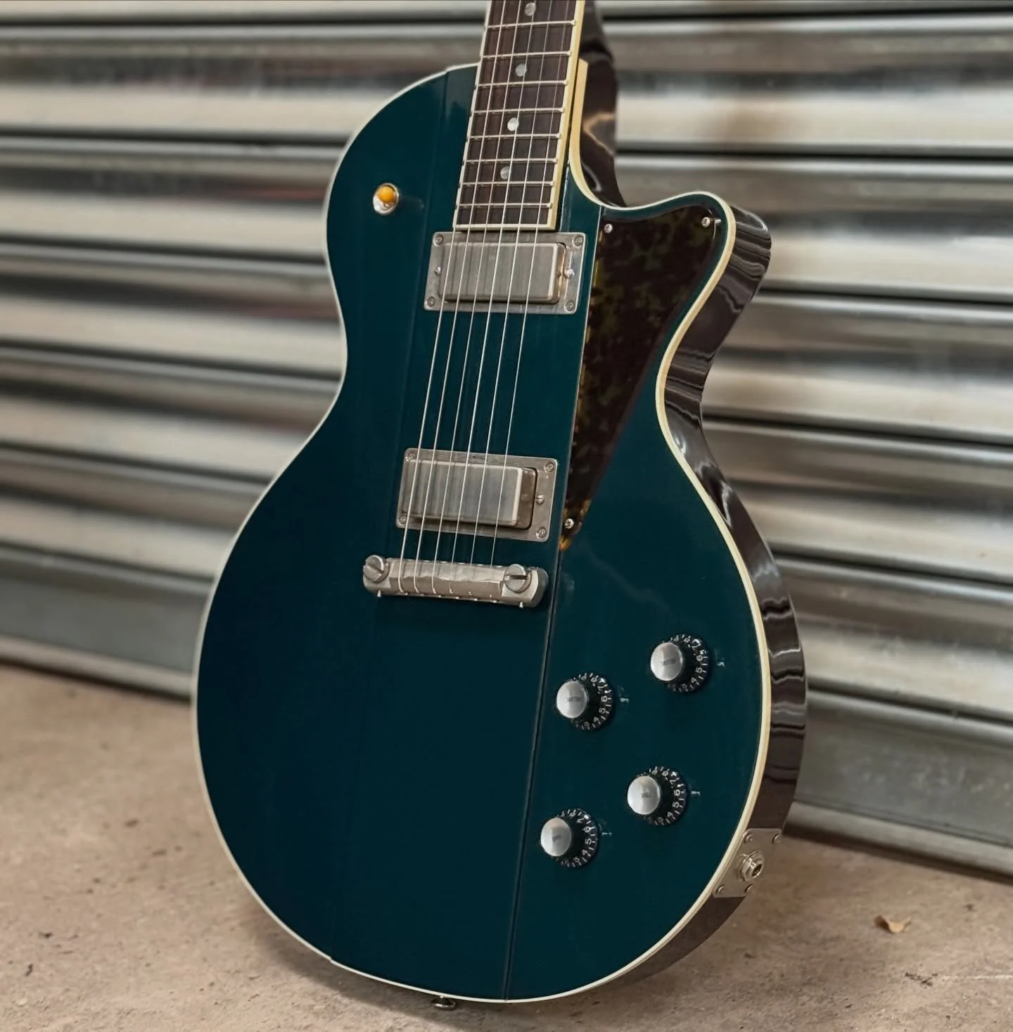 Dakota Standard // Cadillac Green // 🔥🔥

#ivisondakota #dakota #ivisonguitars #cadillacgreen