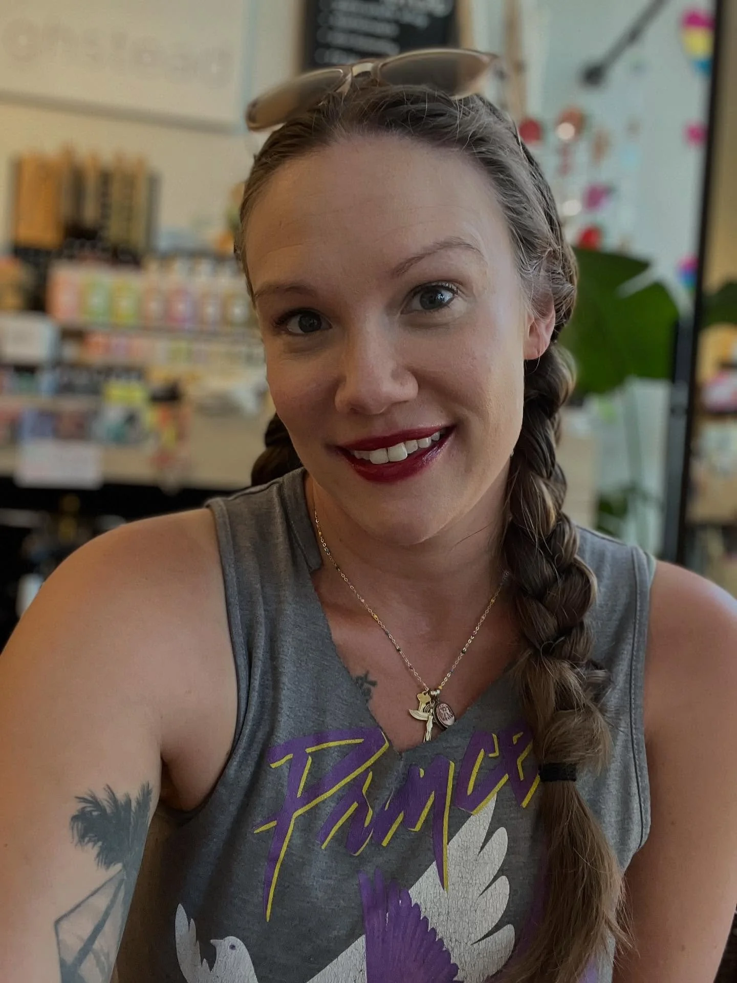 Come hang out @eclecticco._ and let me read your cards! #tarotcardreadersofinstagram #oraclecardreadersofinstagram #messagesfromspirit #esotericknowledge #yougotthis #igotyou