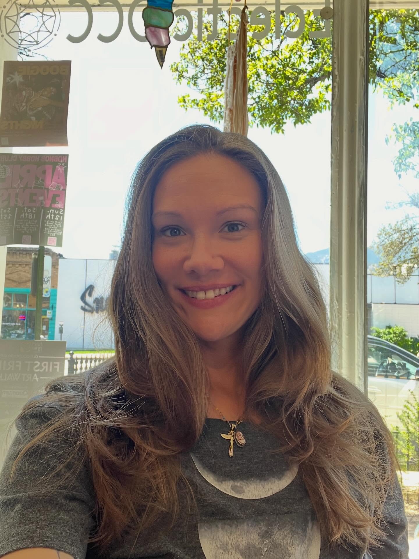 Pop in to @eclecticocc._ for some Tarot readings! #tarotcardreadersofinstagram #oraclecardreadersofinstagram #sundayfunday #weekendtarot #yougotthis