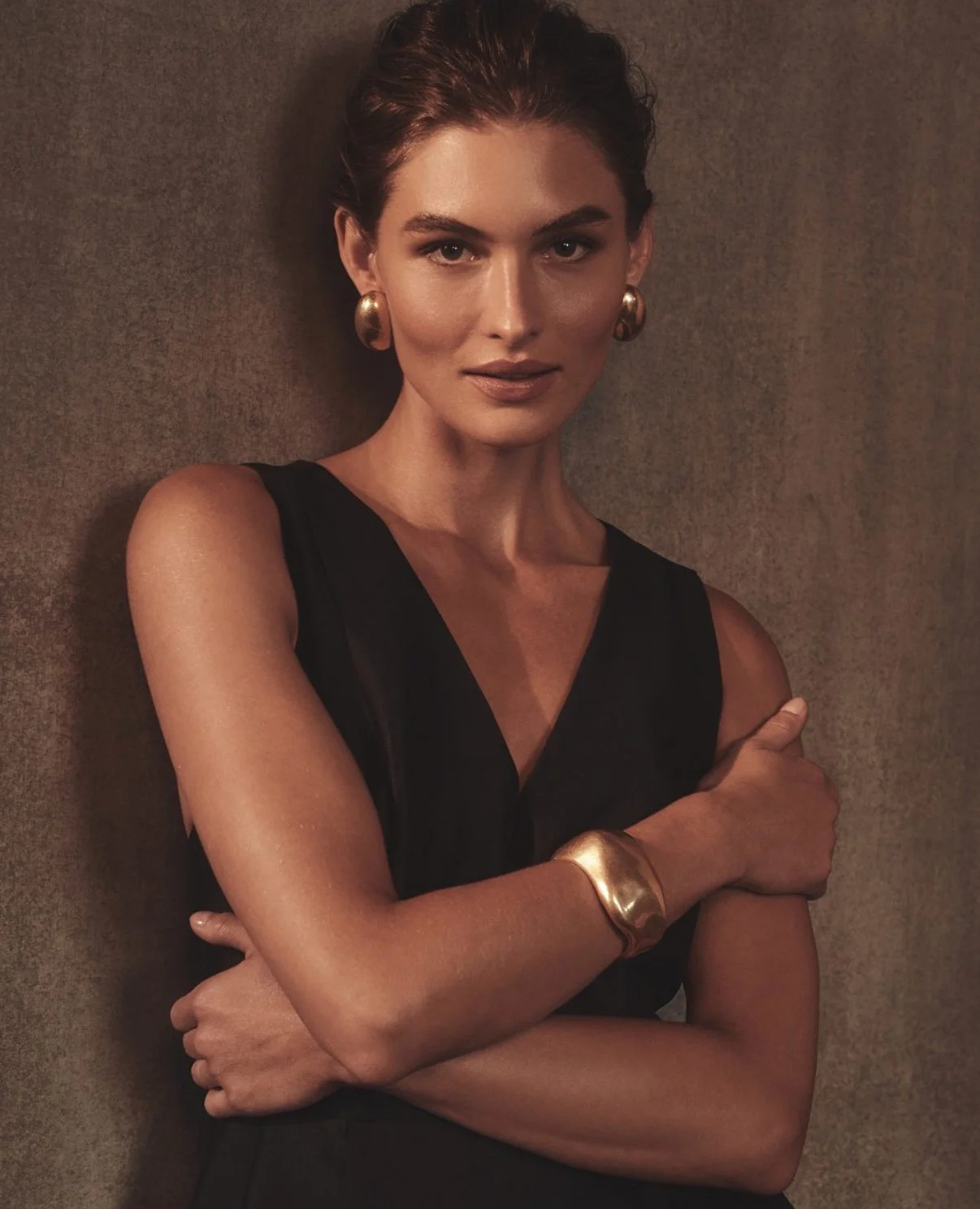 Donna Karan Hol ‘25 |Stylist: Jessica Diehl |Model: Grace Elizabeth |Photographer:HAYDEN WORSFOLD