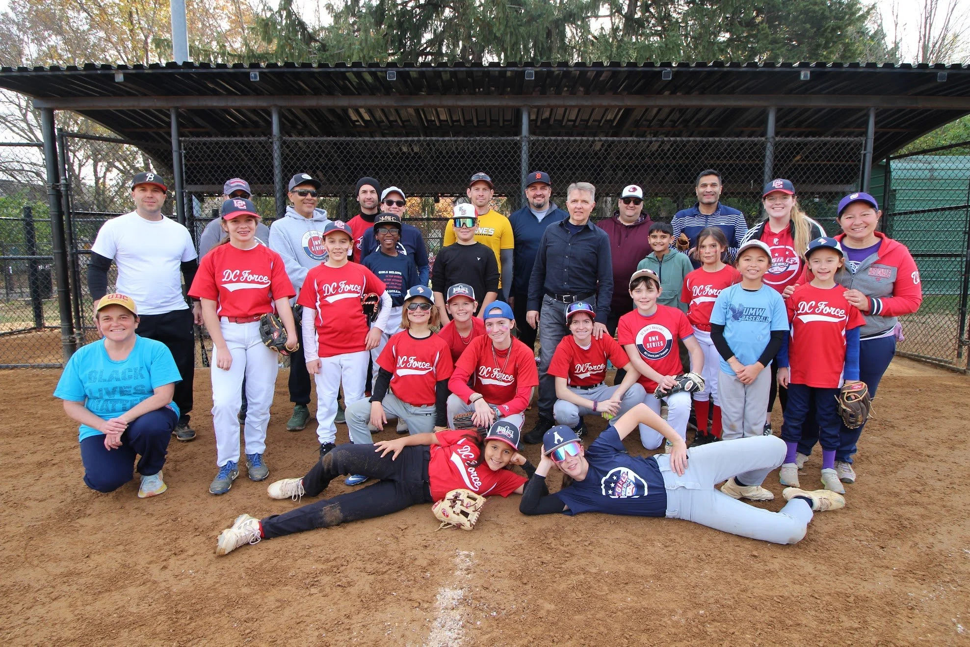 PARENTS vs. KIDS - FAMILY SCRIMMAGE