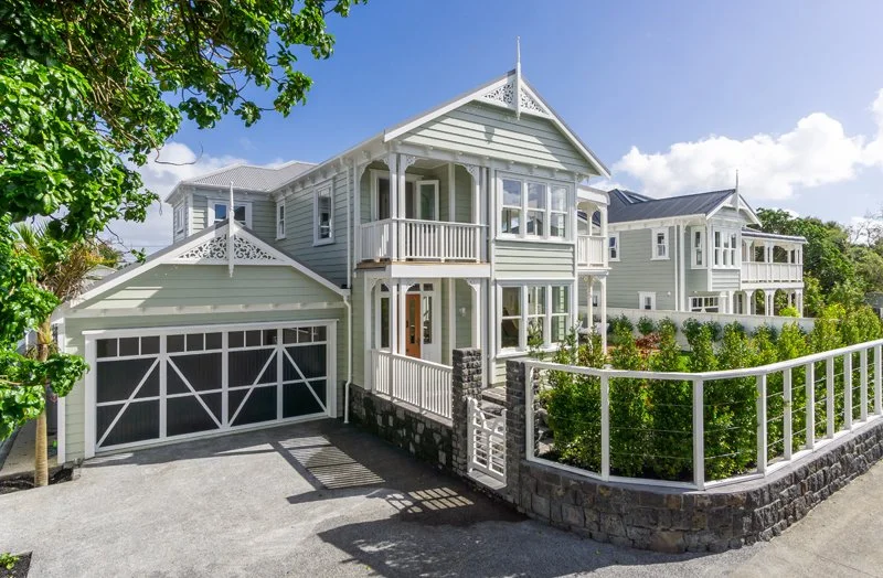 brymer design, vaughan priddey, architecture, house design, waikato ,hamilton, villa, marsden, classic, old style but new build, taupo