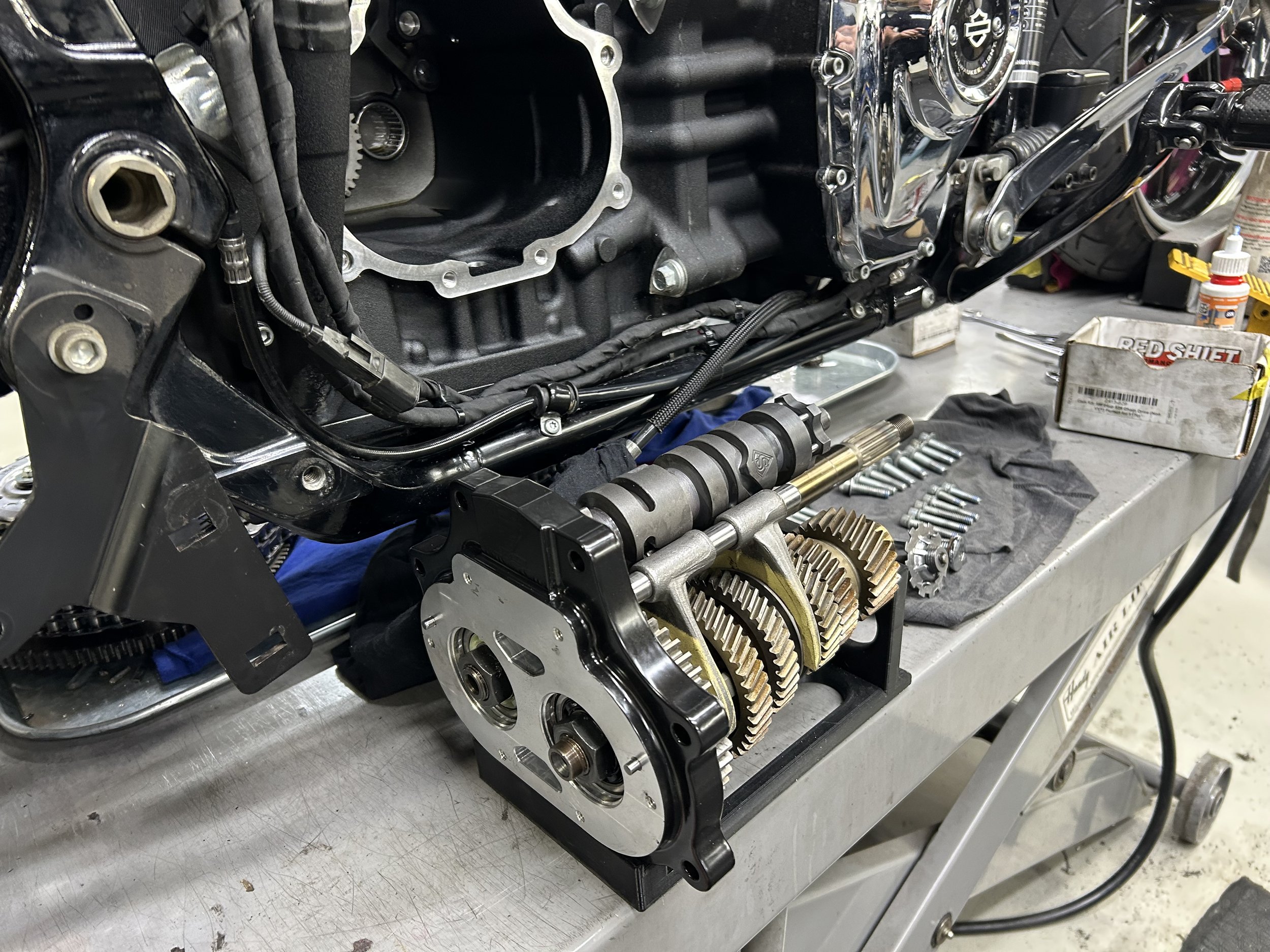 Gen 1 M8 Heavy Duty gold edition with black powdercoat
