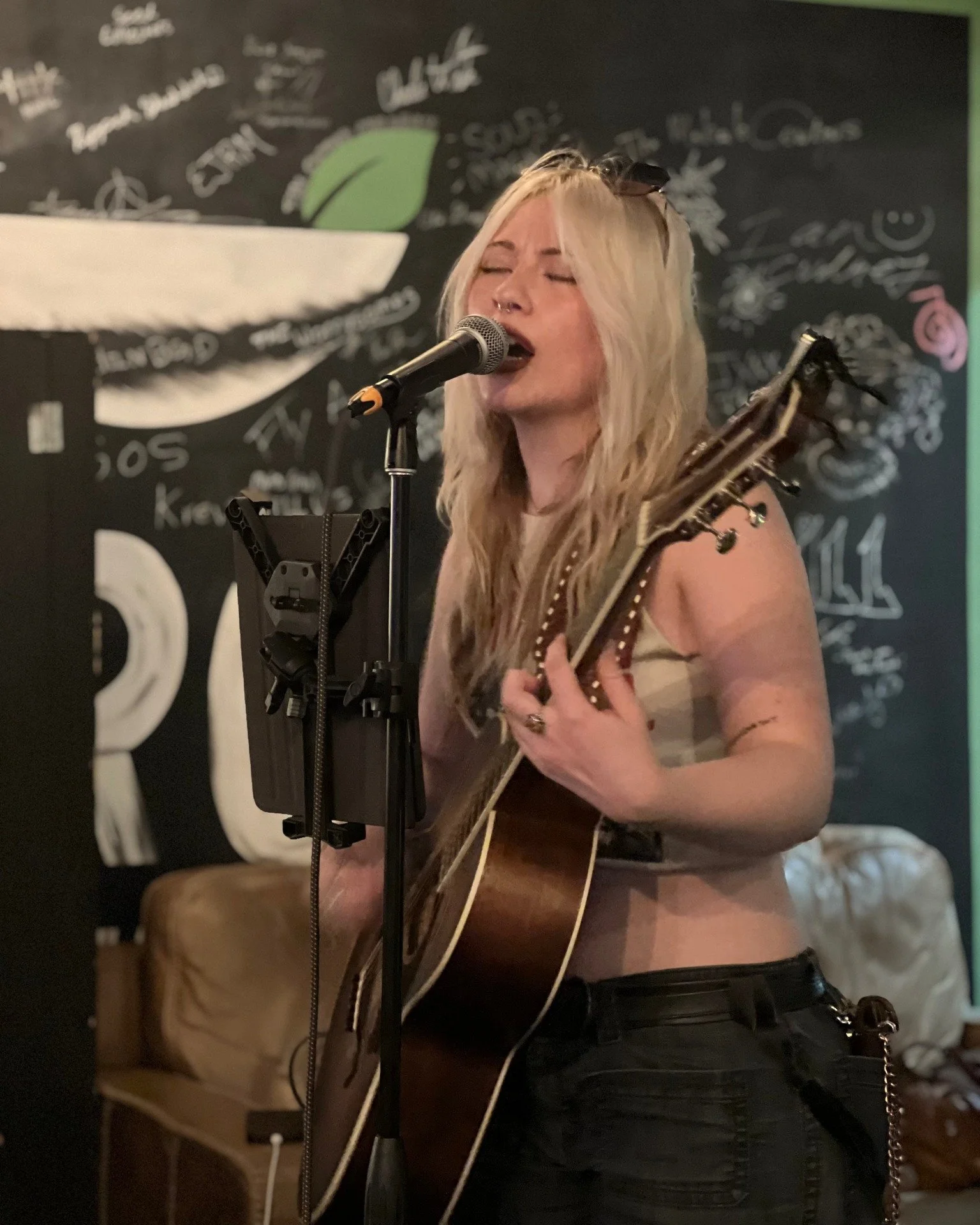 Thank you @katieoverbeymusic for a great performance this weekend! Be sure to follow her page so you can catch her next show at The Root!

#livemusic #kavabar #originalmusic