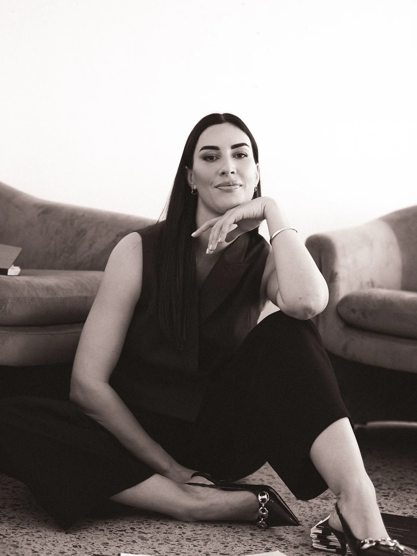 Entering this week with intention. 

Channelling softness, refinement, and quiet confidence. 

#medspa #cosmeticnurse #skincare #skincaretreatment #skincareroutine