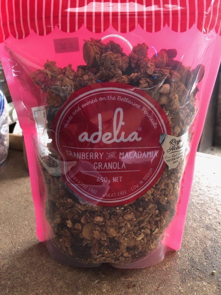 Cranbury-Macadamia-Granola-650-g.jpeg