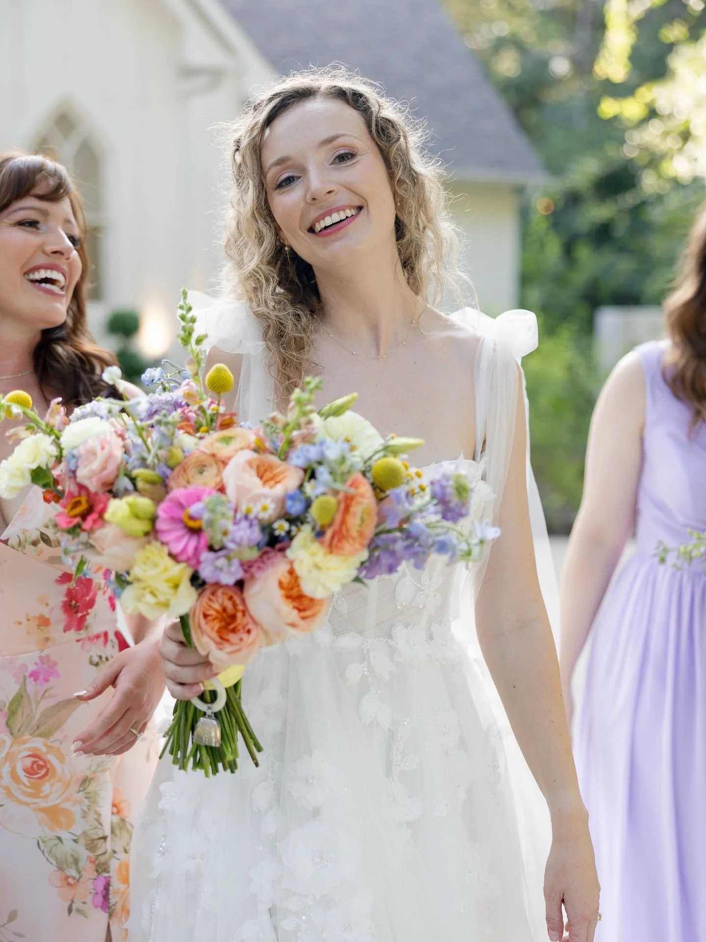 the pastel dresses of our dreams 🩵💐
⠀⠀⠀⠀⠀⠀⠀⠀⠀
@allieryannphoto 
@thefrenchfarmhousevenue 
@morganolsoncoordination