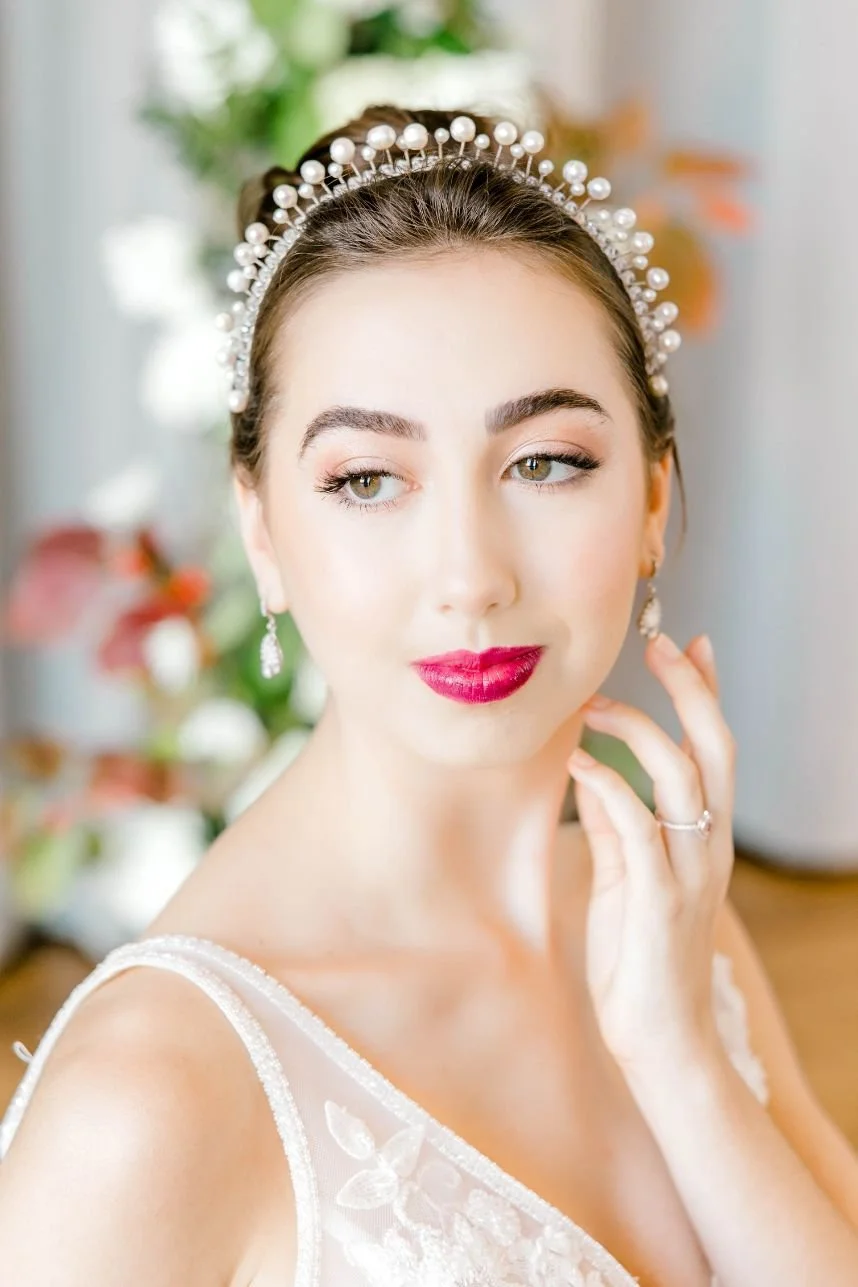 Bridal Makeup Inspo for Winter Brides
