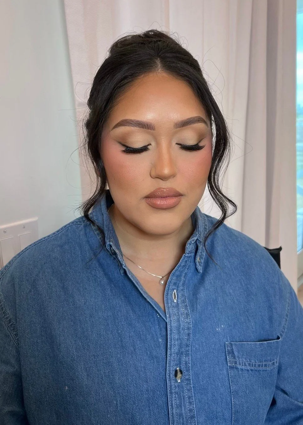 An all matte glam is my kryptonite 🖤
@sarahmijaresttp

#bridesmaidmakeup 2026 makeup trends. full glam bride. #weddinghairandmakeup