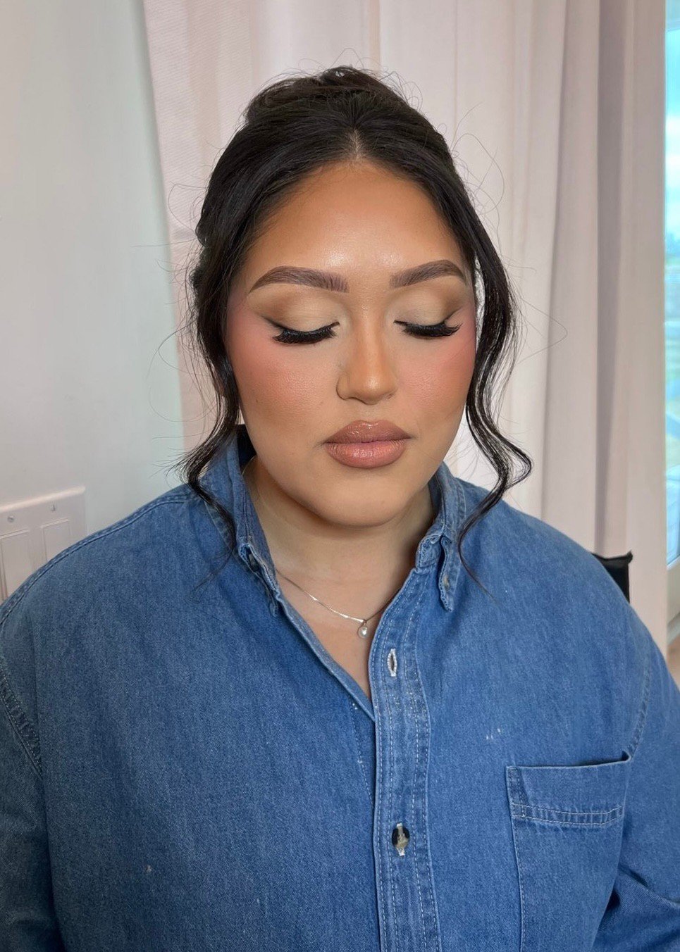 An all matte glam is my kryptonite 🖤
@sarahmijaresttp

#bridesmaidmakeup 2026 makeup trends. full glam bride. #weddinghairandmakeup