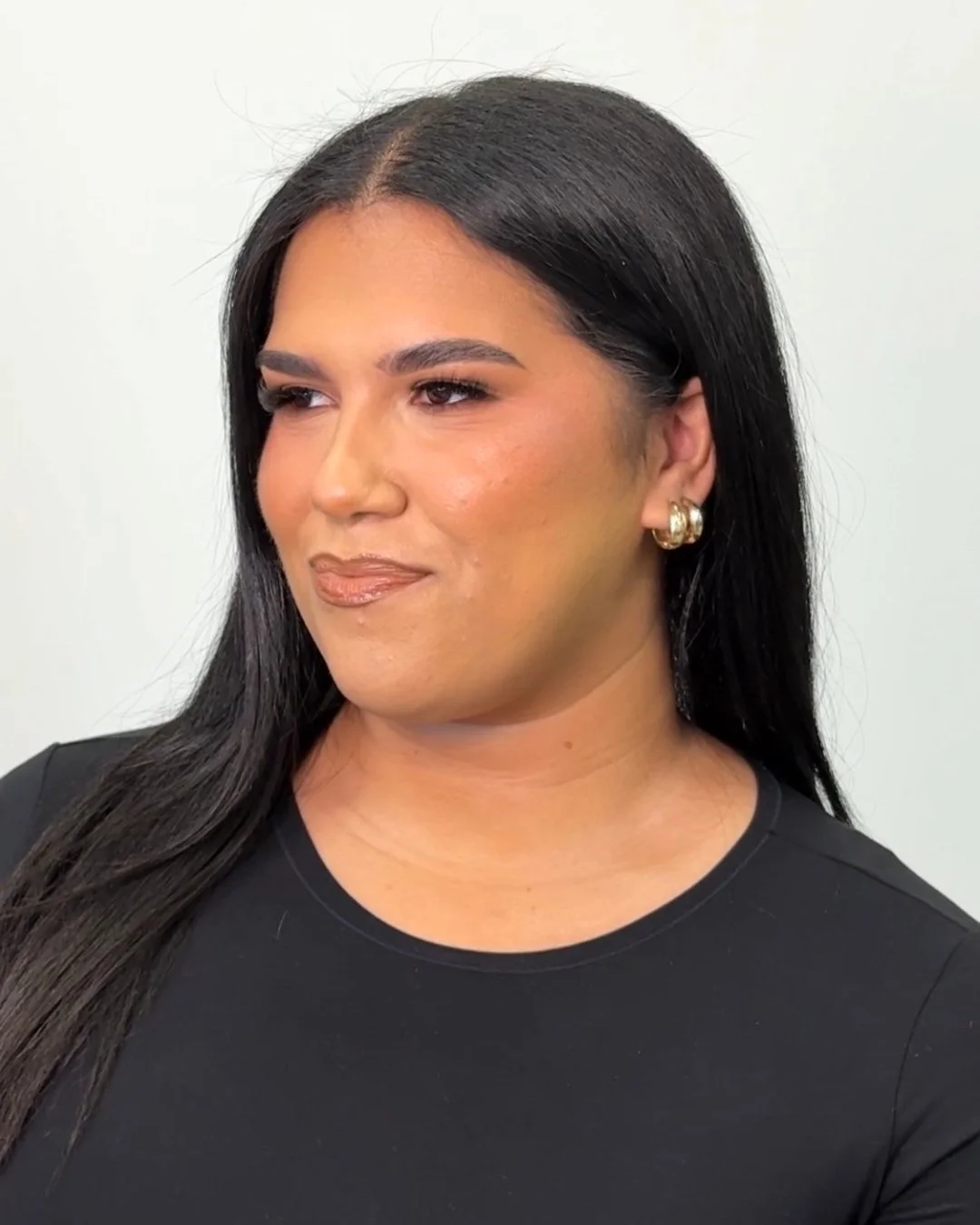 a smokey eye and nude lip, the duo that never fails 🖤
@destinycarrttp

#teasetopleasehairandmakeup smokey eye. 2016 makeup. glossy lip. birthday makeup inspo. #makeupinspo #dallasmakeupartist