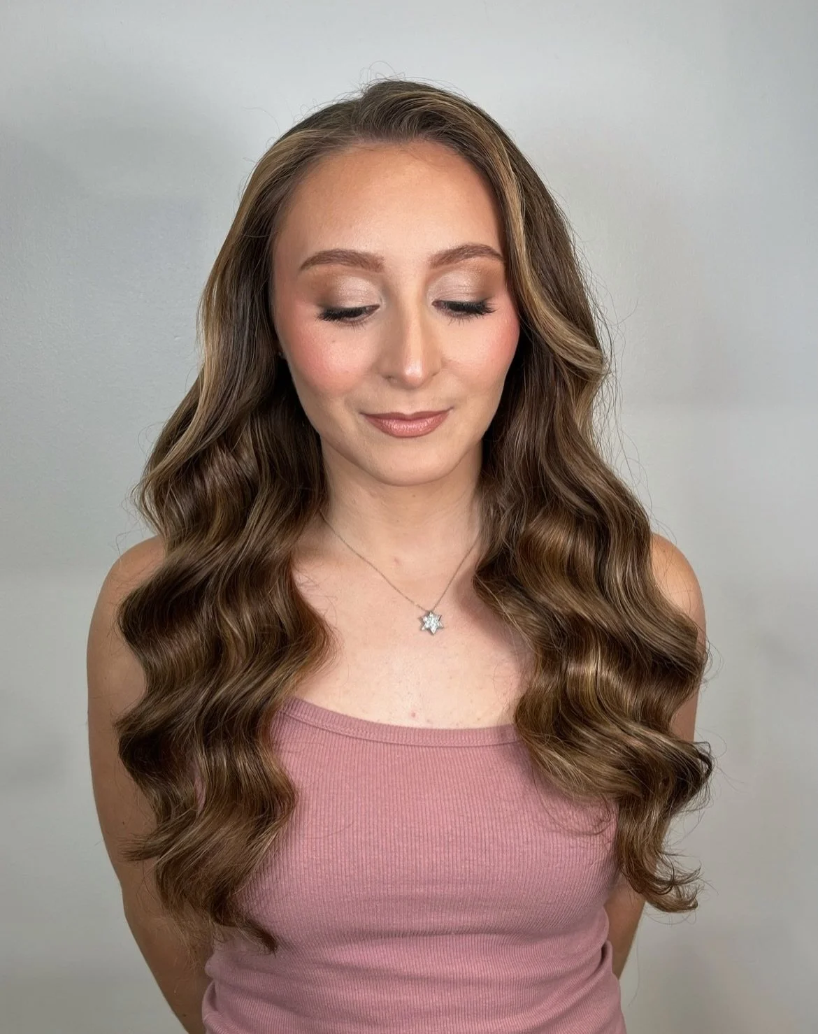 There&rsquo;s just something about a @jaylynnshawttp glam that gets us every. single. time 😍

Jaylynn&rsquo;s must-haves for this look:
@narsissist Radiant Longwear Foundation
@colourpopcosmetics Super Shock Highlighter in Flexitarian - for her eye 