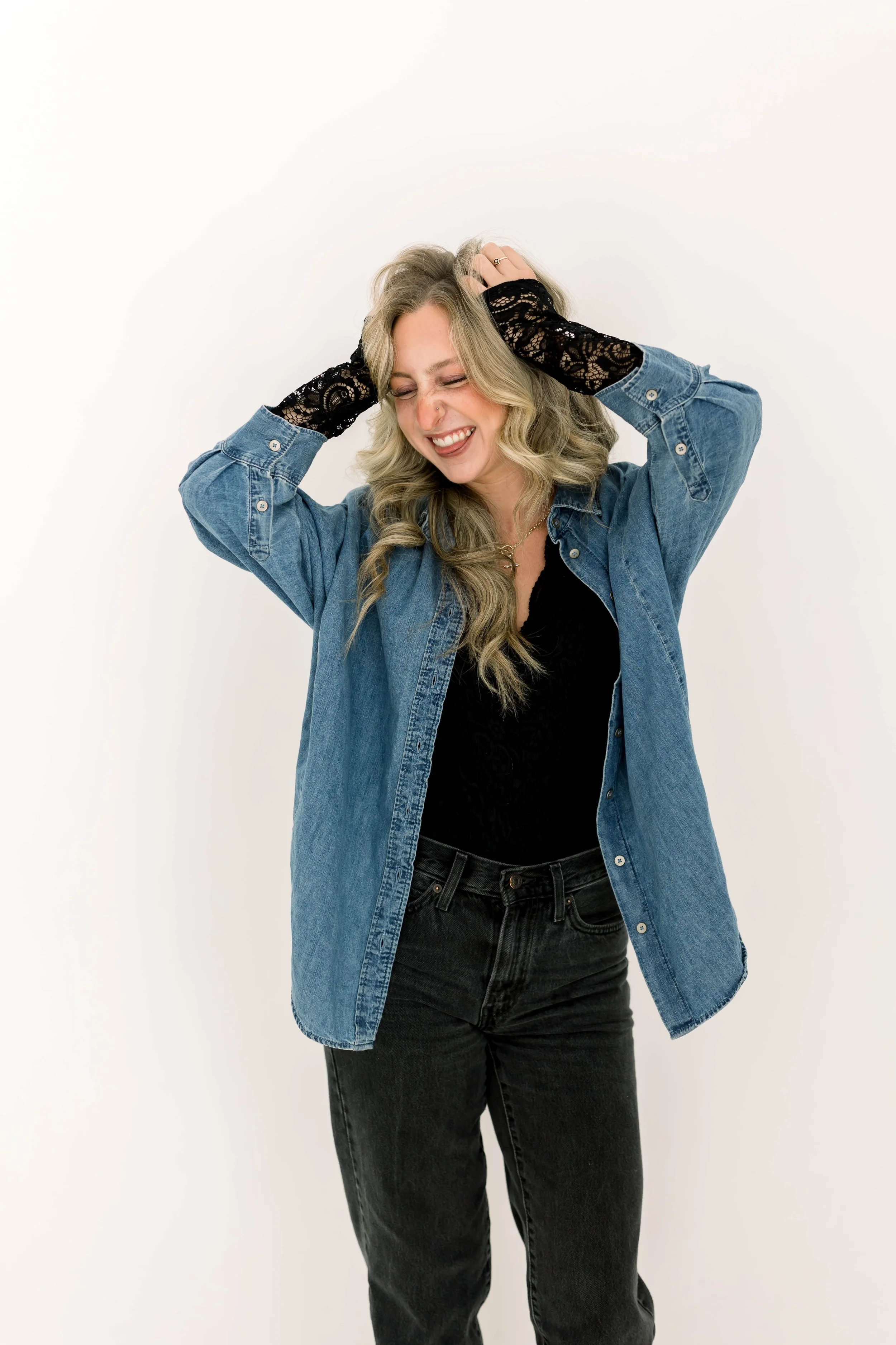 Studio Manager of Tease to Please Hair and Makeup, London