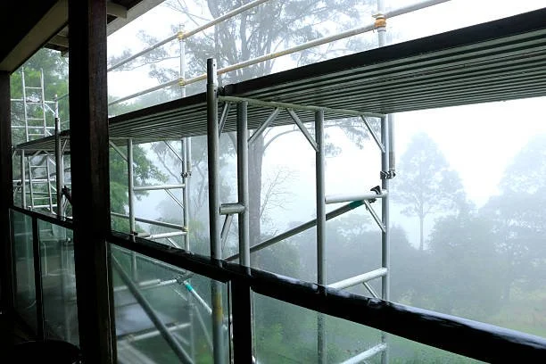 Auckland scaffolding wet weather