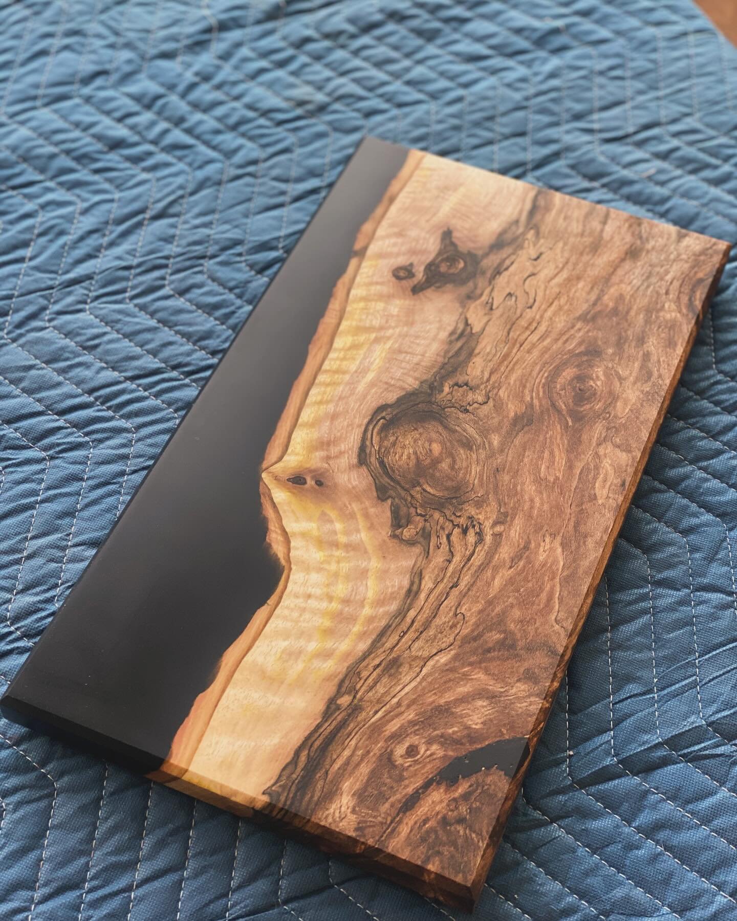 Sometimes it just feels good to make things for fun! This is one of those things. This board is made from a beautiful piece of local English walnut, and black epoxy! 😍