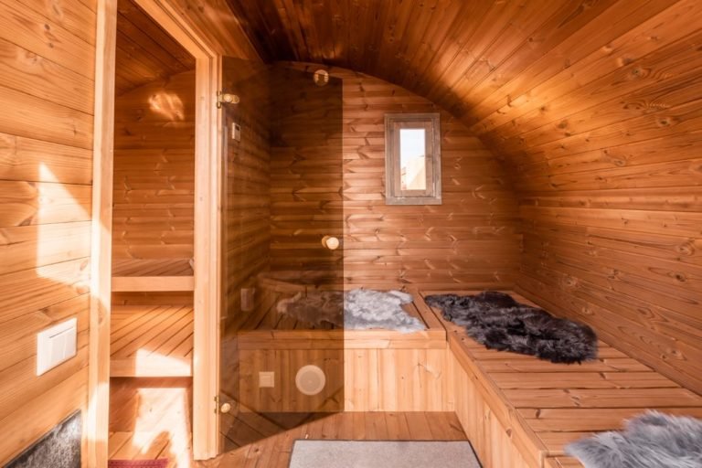 Model-G11-Sauna-Interior-2-768x512.jpeg