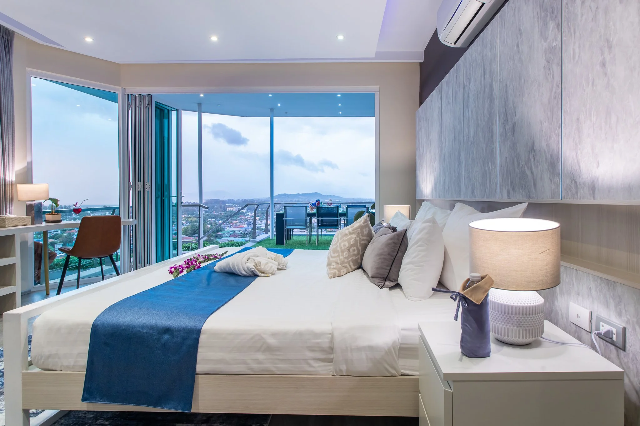 Villa Beyond-Guest bedroom 9_02.jpg