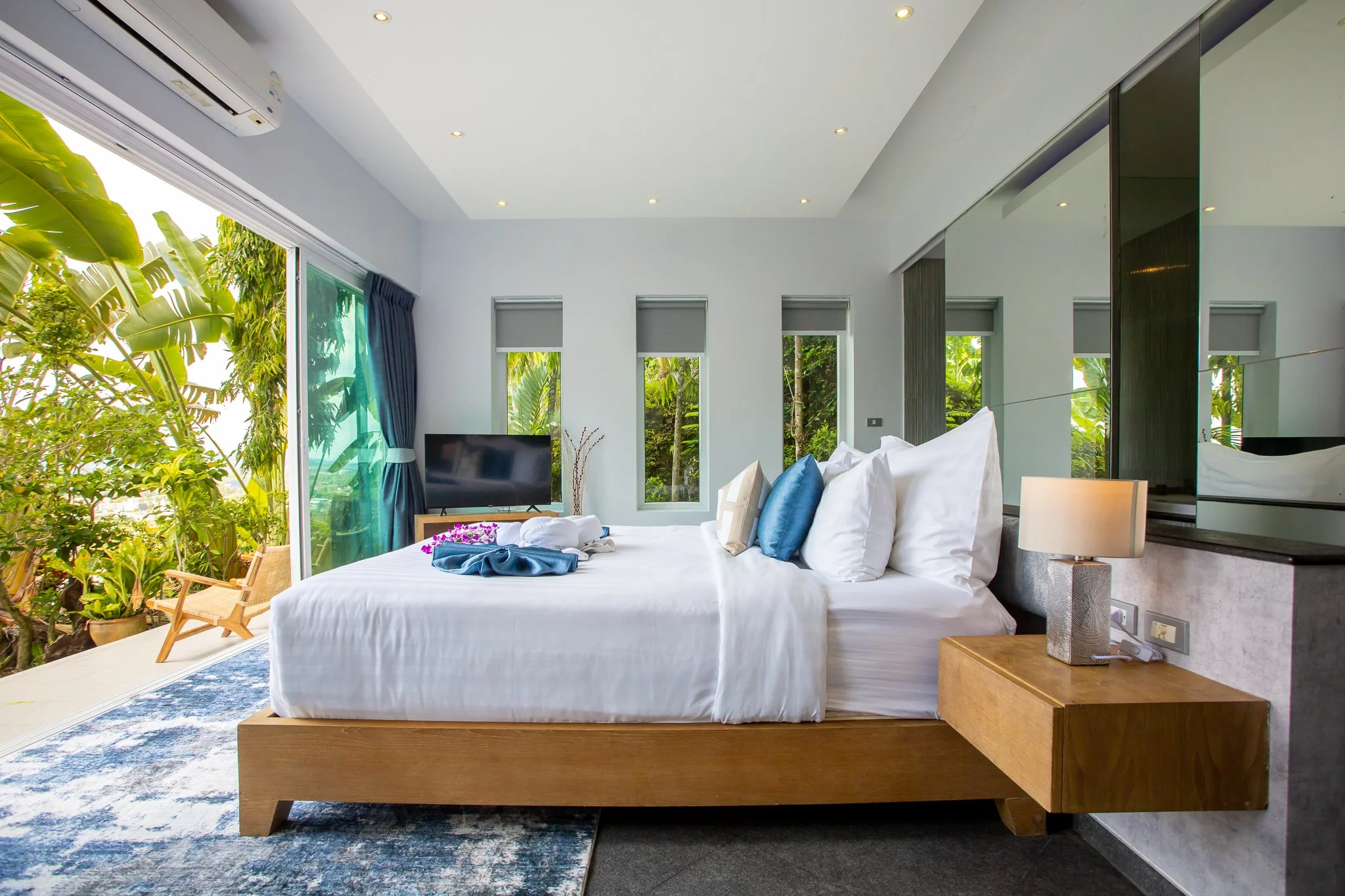 Villa Beyond-Guest bedroom 5_04 (1).jpg
