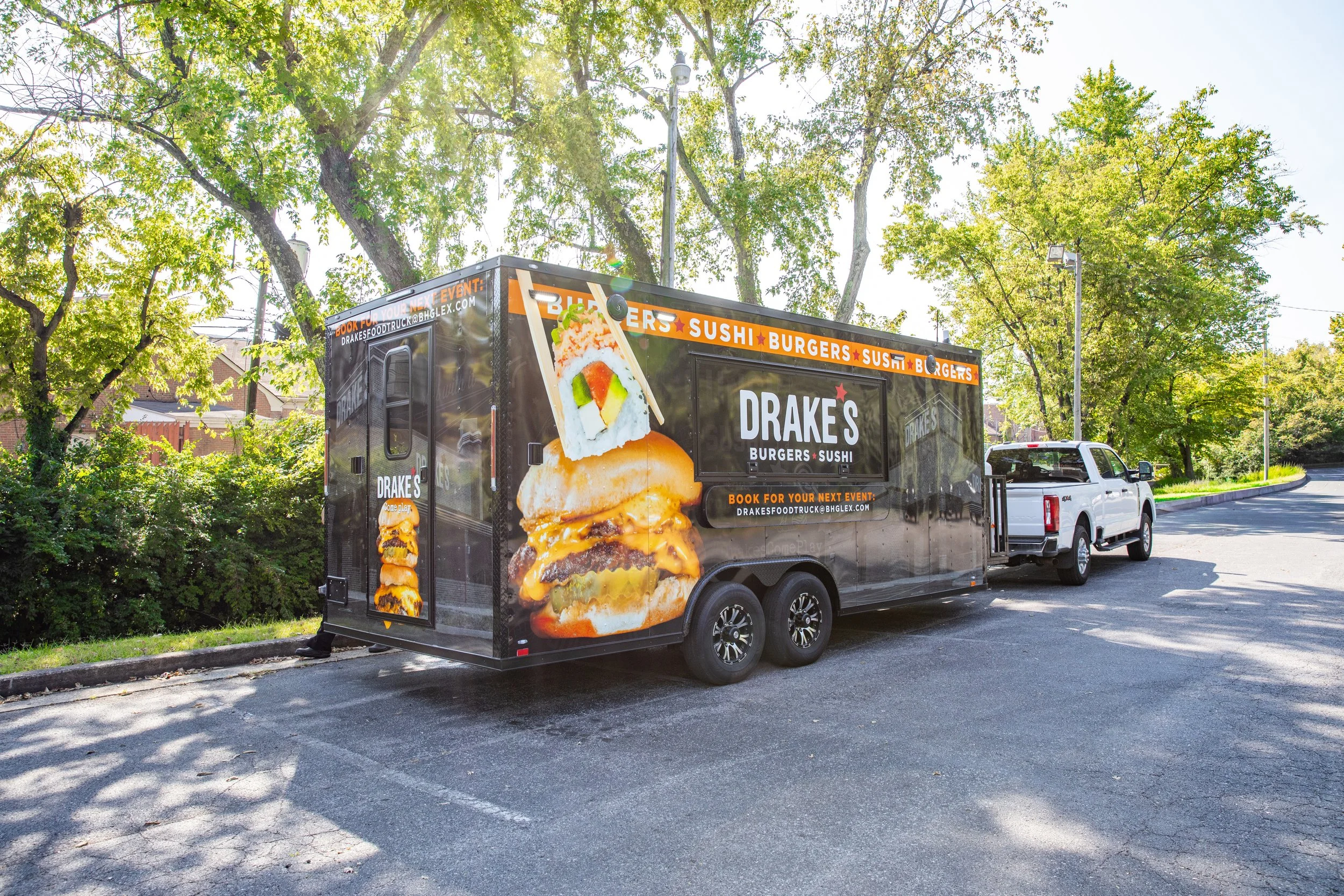 Drake's-2025-FoodTruckTrailor-10-Small.jpg
