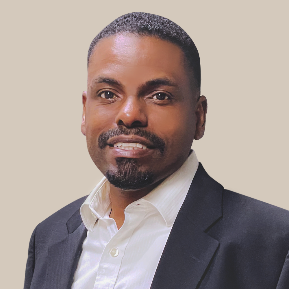 Calvin Headshots_10.png