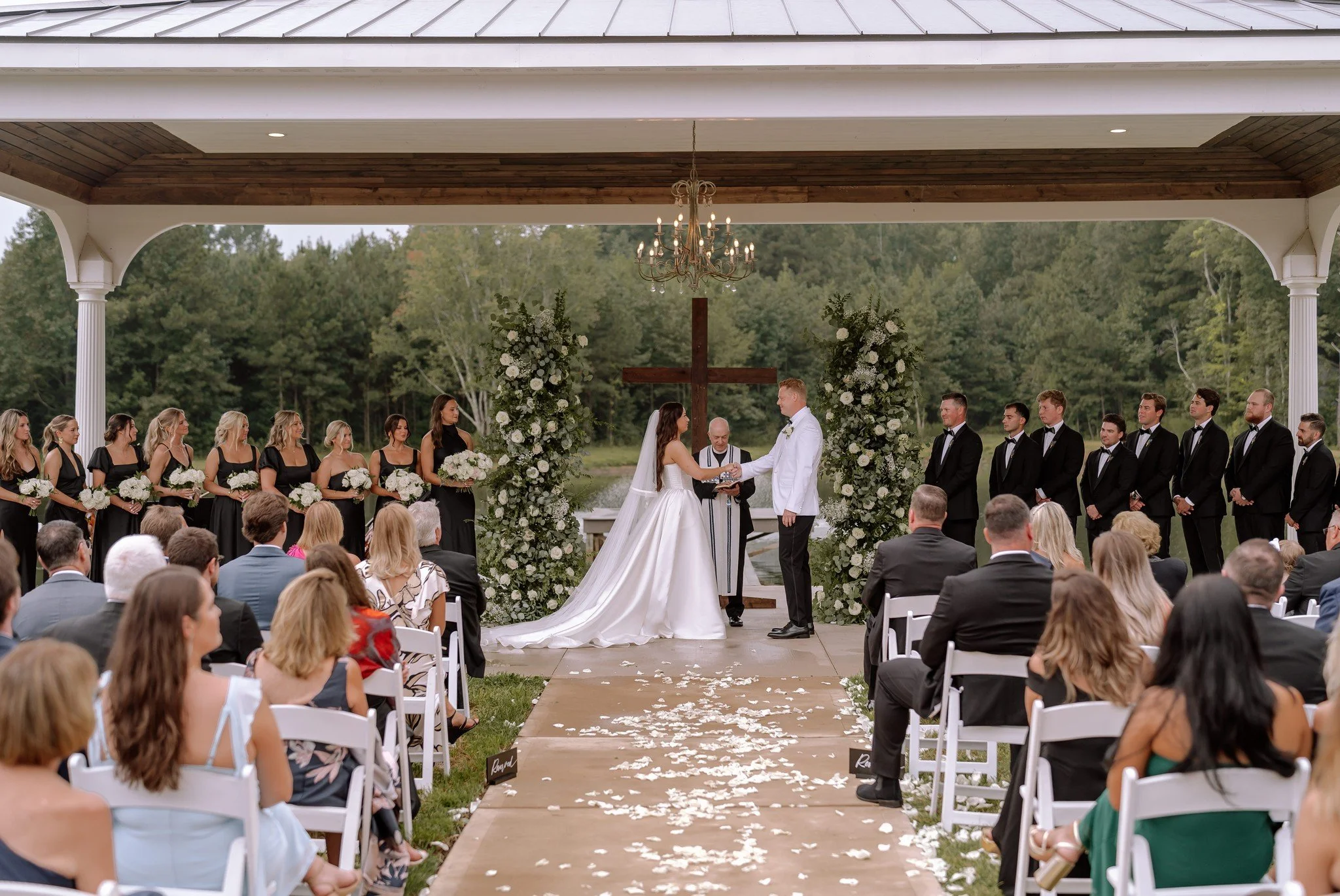 Congratulations Brooke &amp; Shawn! 
Everything about this wedding was so beautiful.  We wish you both a lifetime of love and happiness!

If you're recently engaged start planning your dream wedding today and book a tour at  https://www.whiteoakmanor