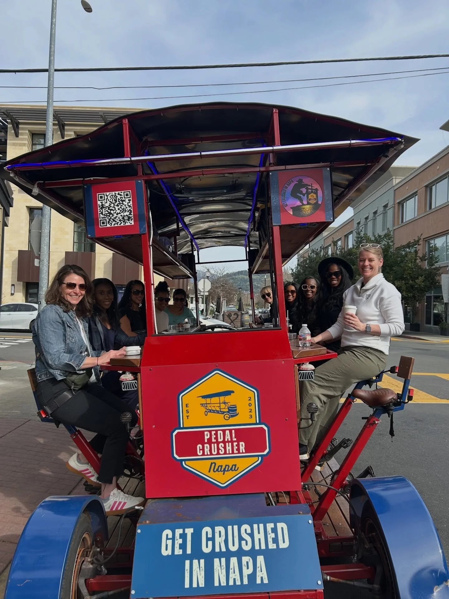 Meet us at Napa Yard&hellip; we&rsquo;ll be the loud wine girls 🍇😂🍾
Pedals by day, pours by night 🚴&zwj;♀️🥂
#NapaValley #GirlsTrip