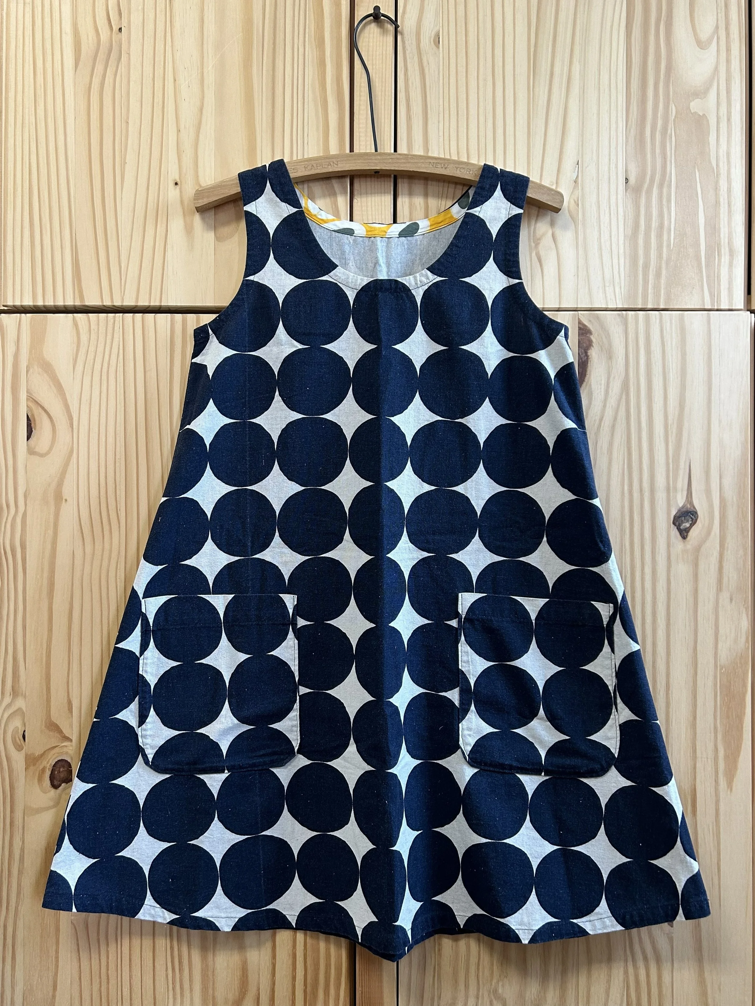 Dress n1 with Sonya Phillips