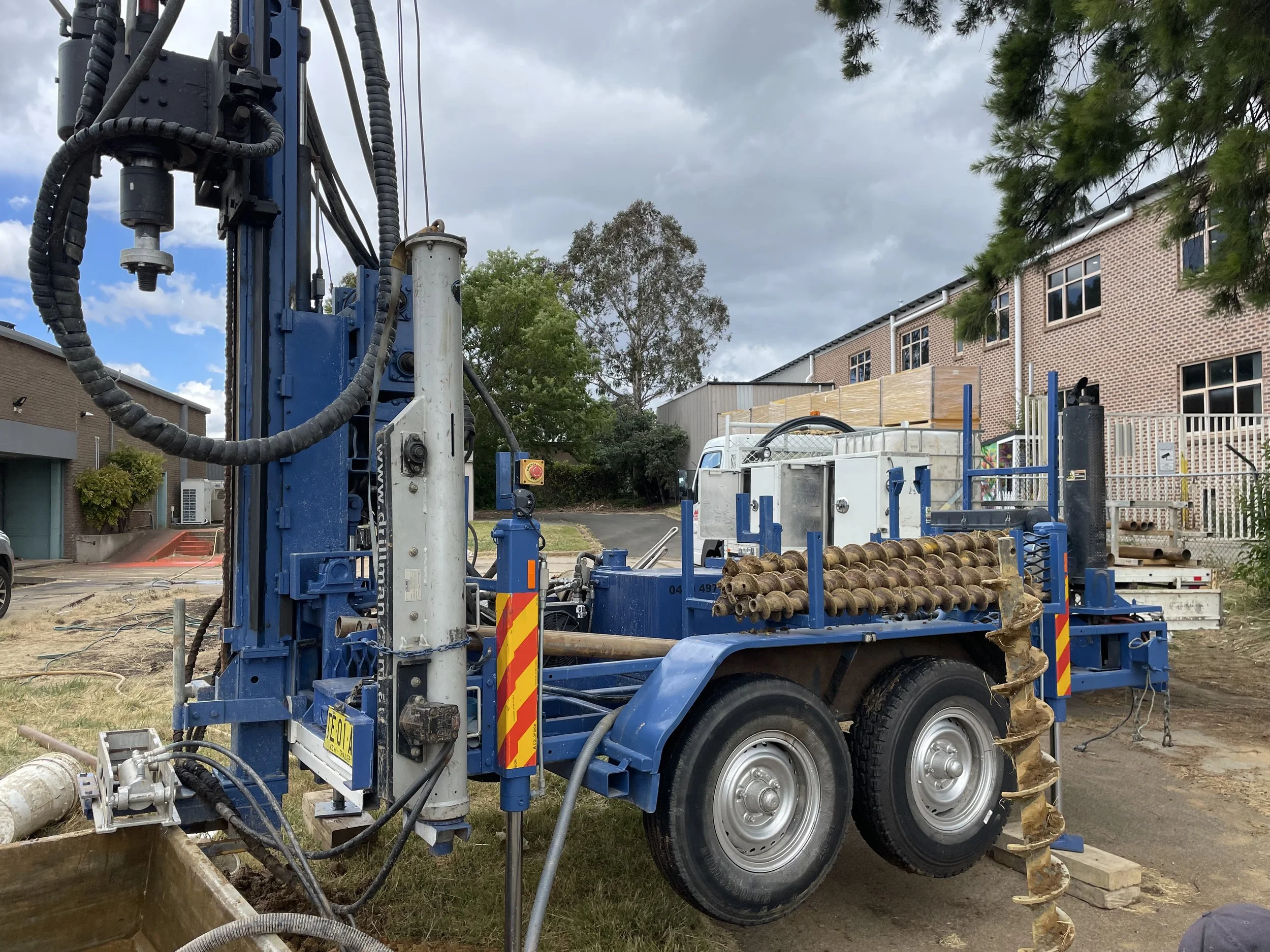 EVH2100 Trailer Mounted Rig — Sea to Summit Drilling - Specialising in ...