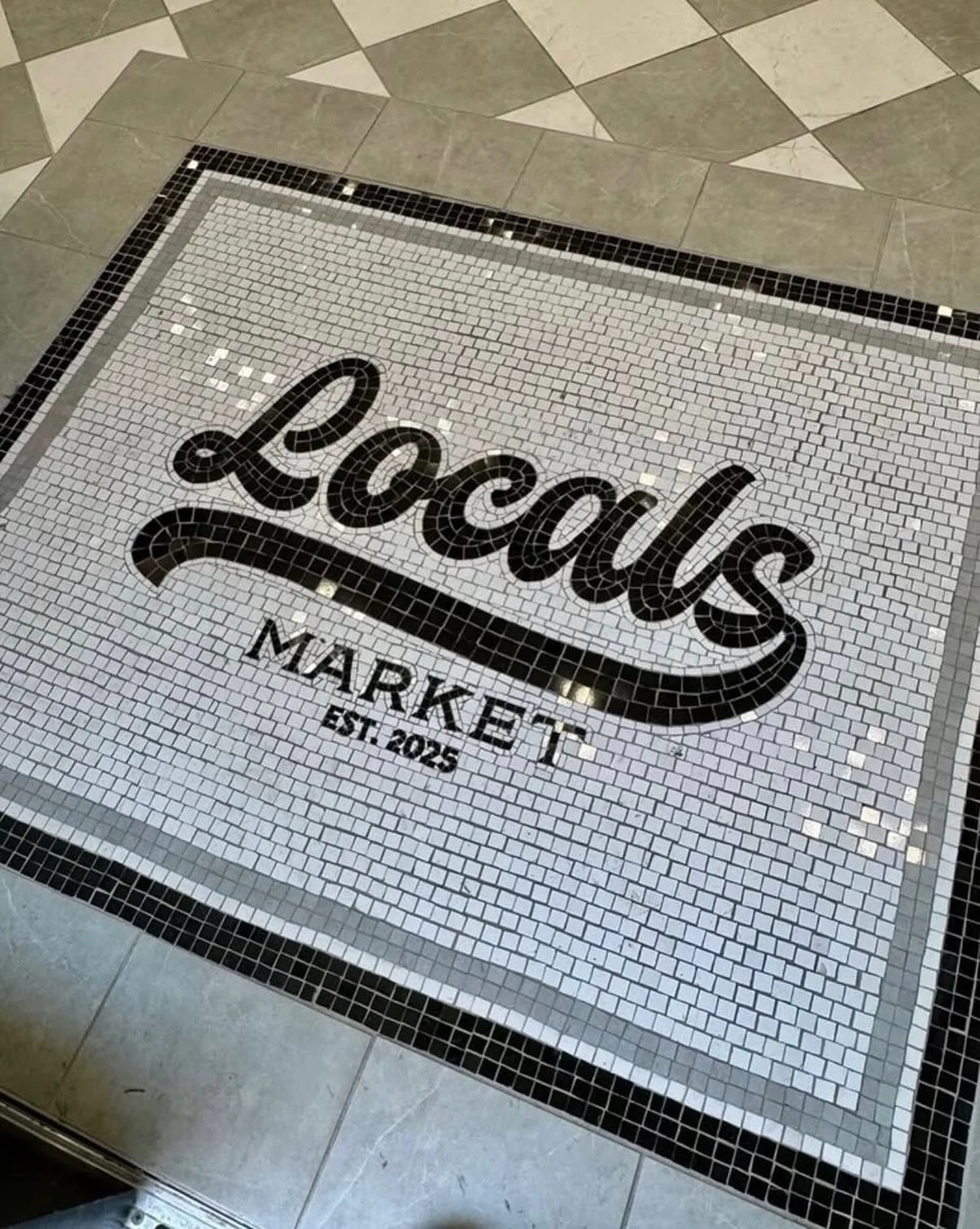 Entrance mosaic floor #custommade #mosaictile #ilovevintage #mosaicdesign