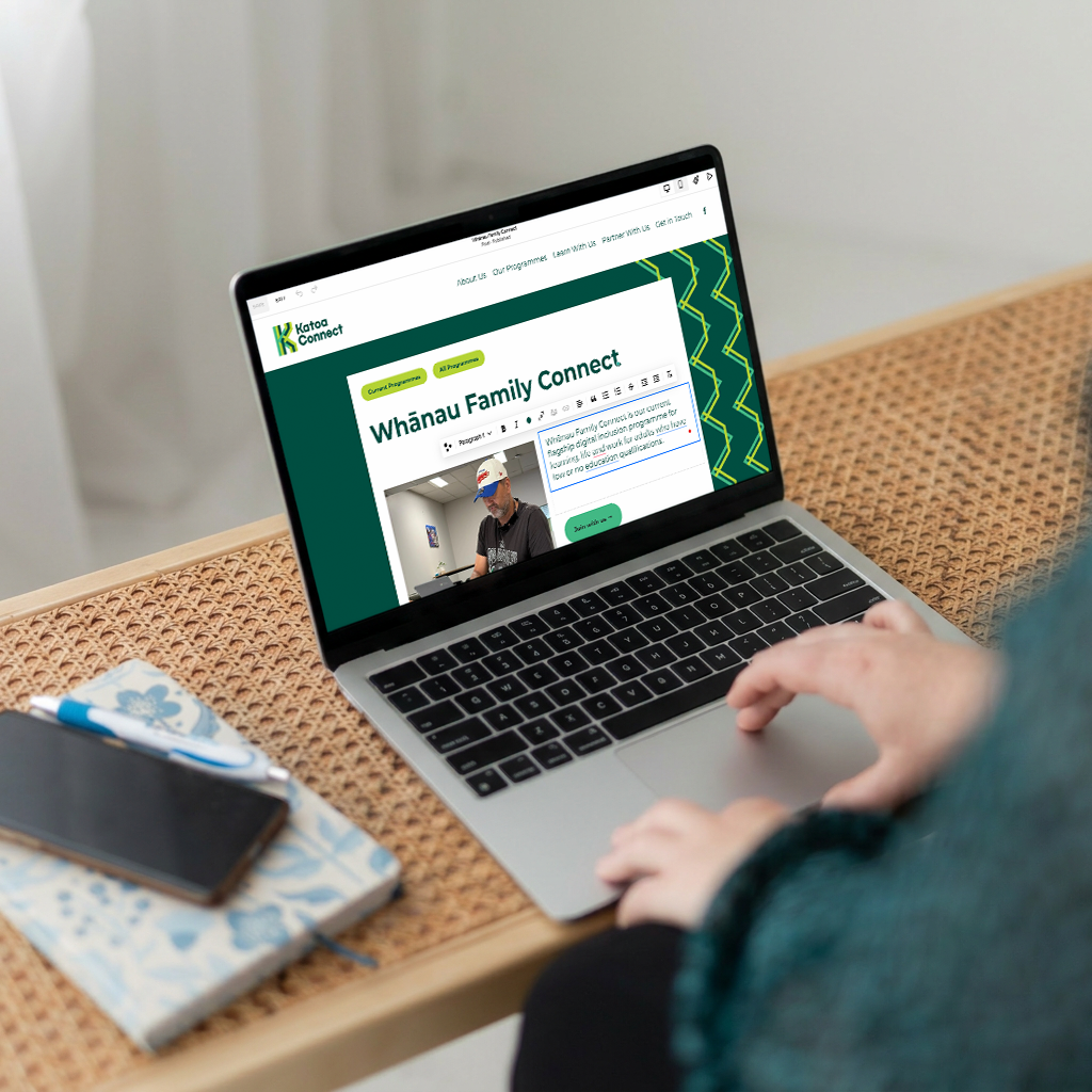 Fat Bird Creative: Website Help - How to edit a blog