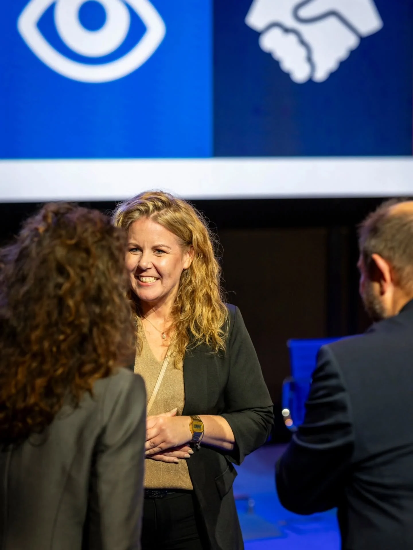 Jouw sprekers zijn niet alleen expert, maar ook mens. 
En juist dat maakt het verschil. 

Vandaag zaten we in een gesprek over de opbouw van een webinar. De flow was duidelijk: eerst theorie, dan casu&iuml;stiek door mensen uit de zorg. Inhoudelijk k