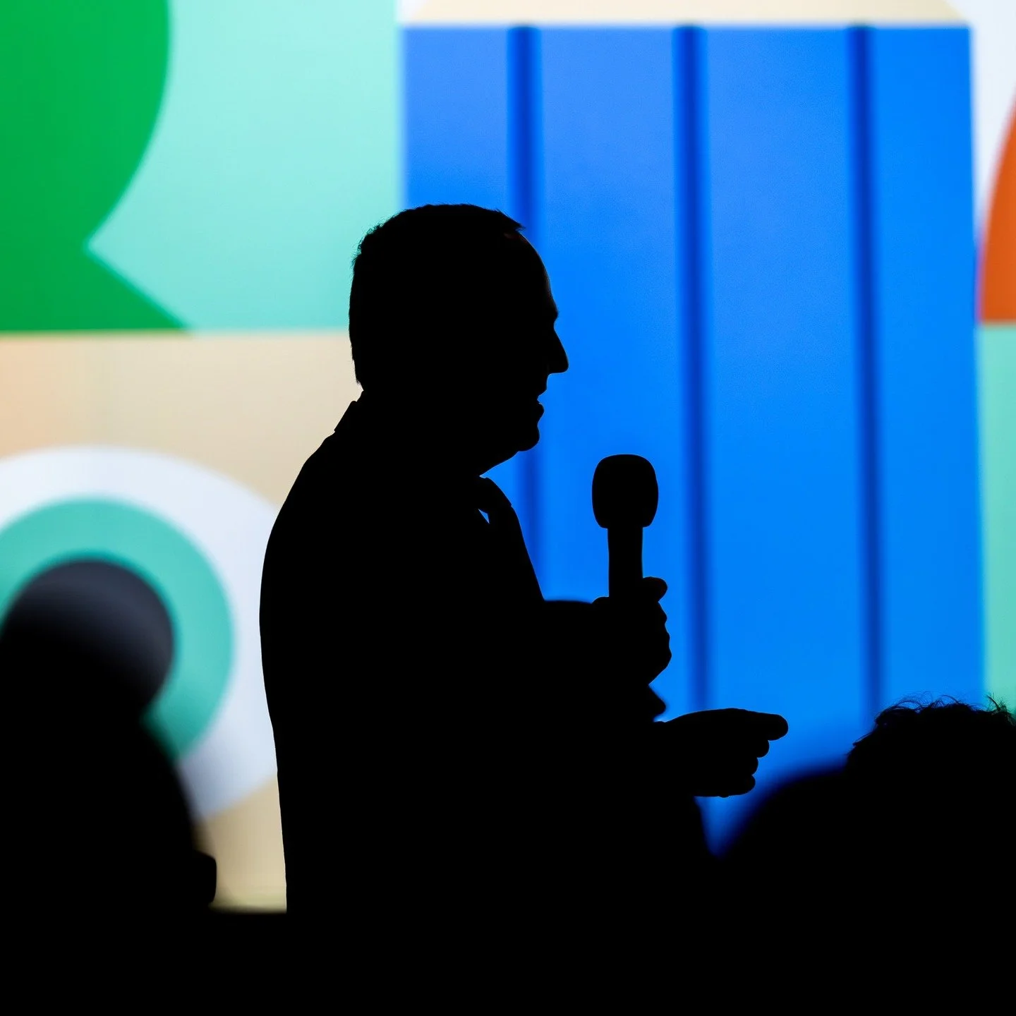 Afgelopen dinsdag zijn we tijdens de Staatpraat; doorbreek de status quo, onder leiding van @tomjessen het gesprek aangegaan over de toekomstbestendige dienstverlening. Waar staan we nu en hoe nu verder?!

Dit event is een reeks van meerdere over de 