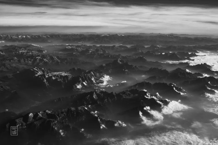 Voyages 212