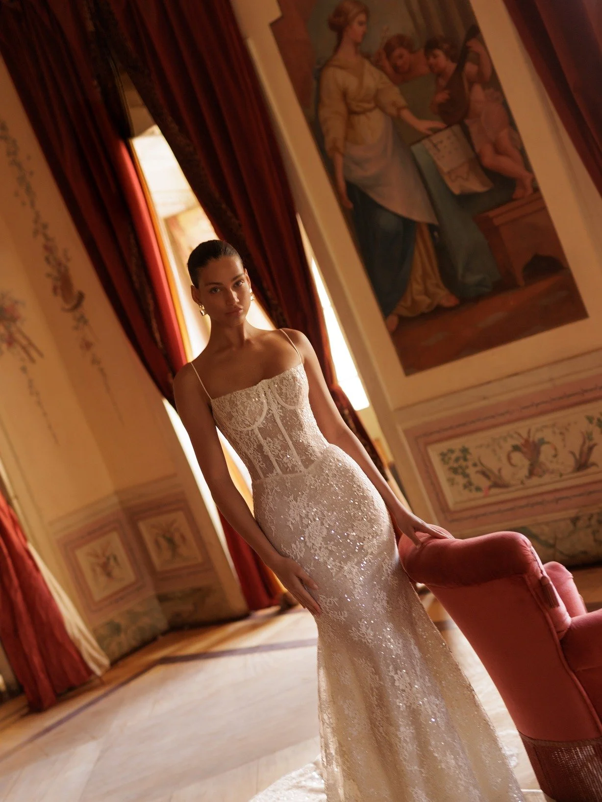 wona_white_bridal_alchemy_calista_12.jpg