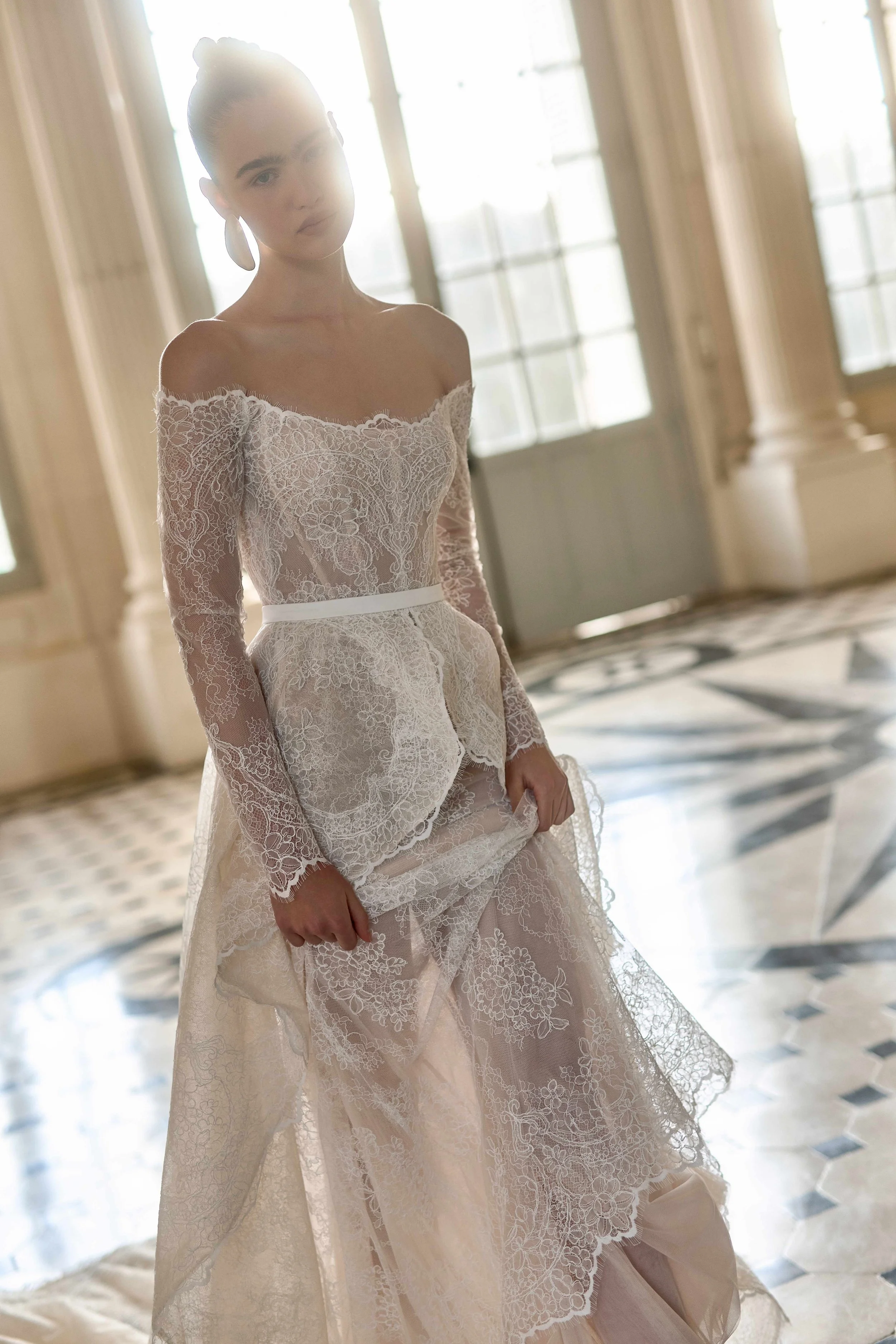 Wona_Concept_Lunaria_Sophia_Grace_Couture_5.jpg