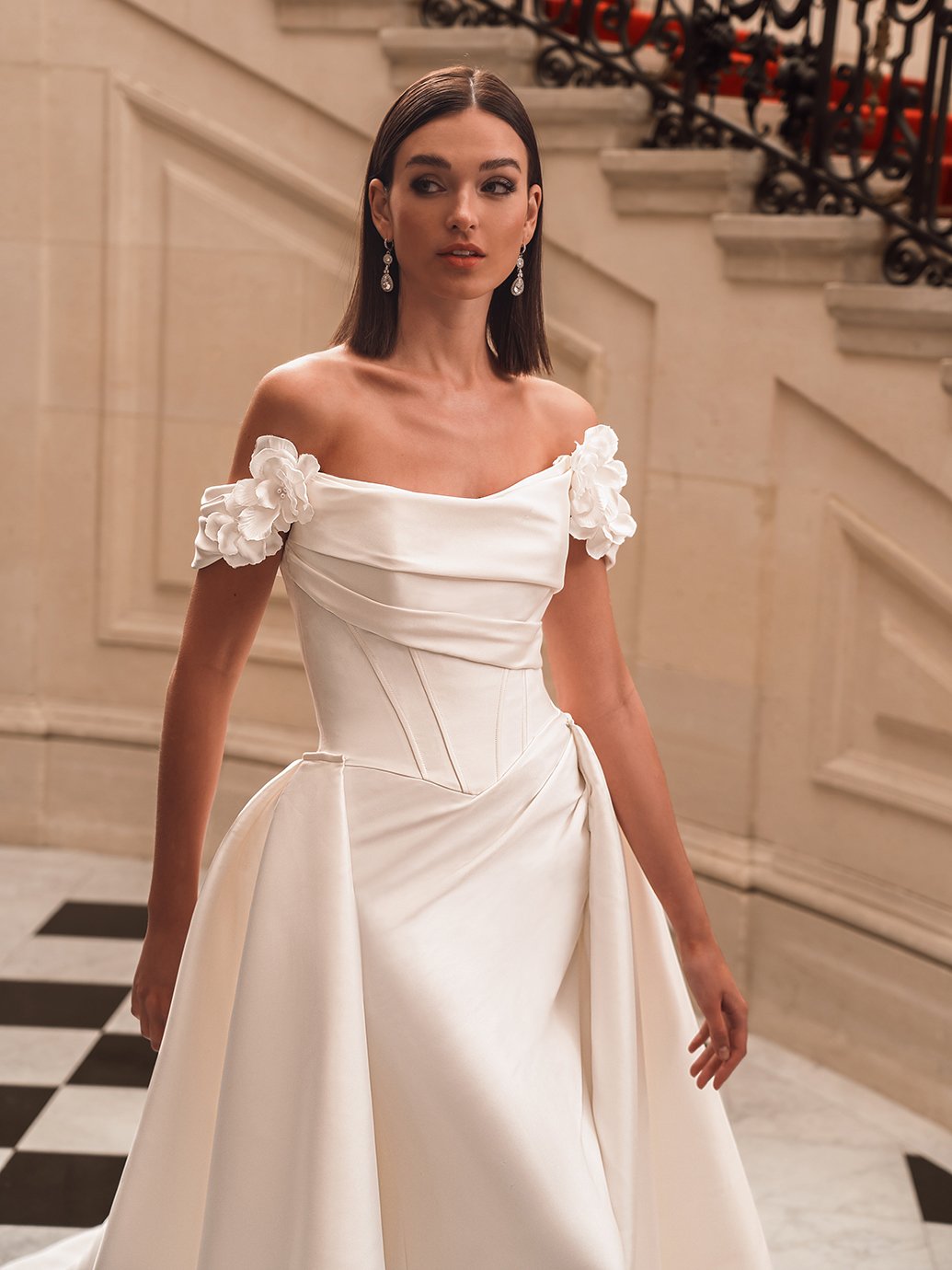 25_Elysee_PRO_FLORENTINA_Sleeves_Clo_Web.jpg