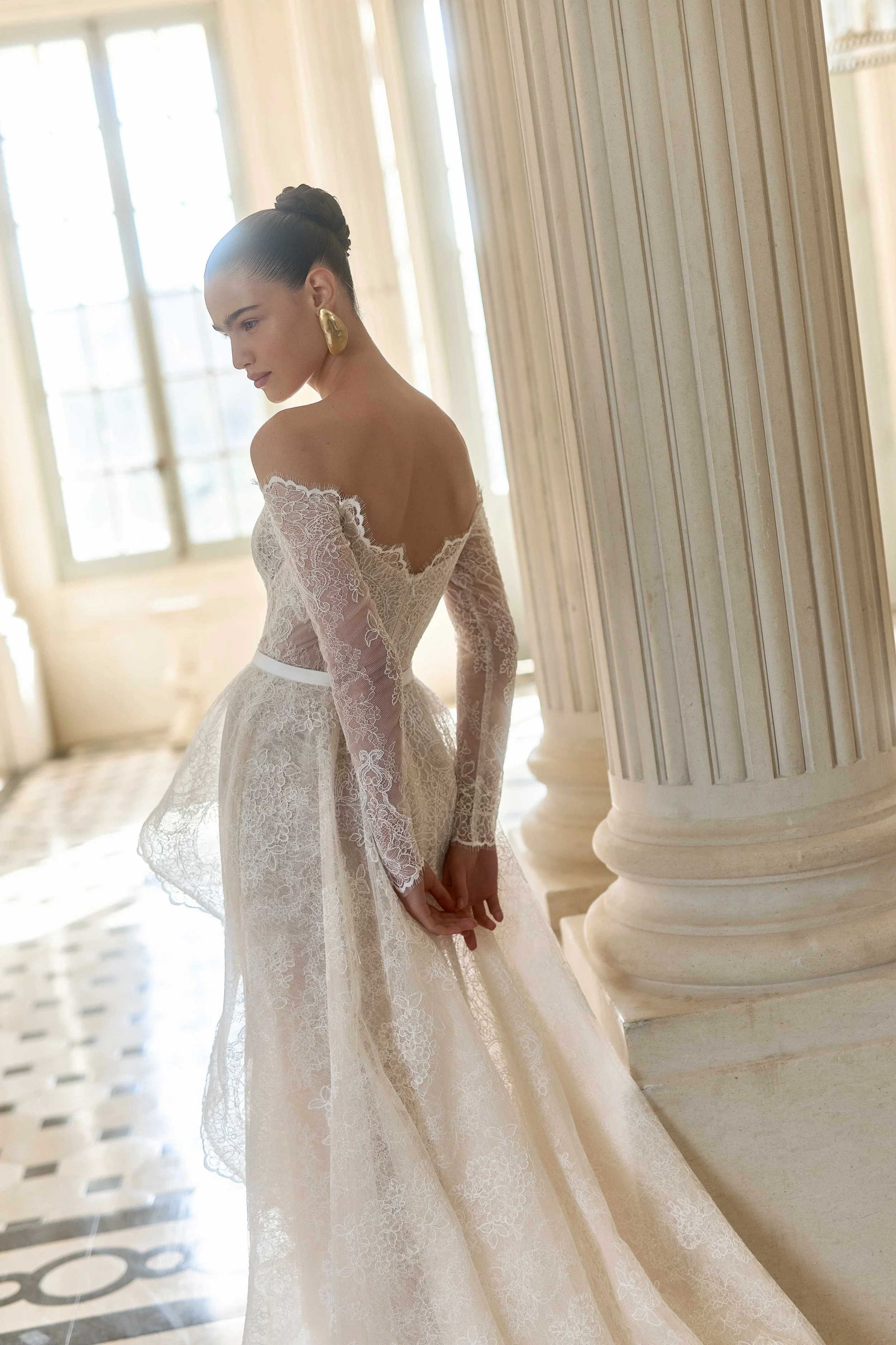 Wona_Concept_Lunaria_Sophia_Grace_Couture_6.jpg