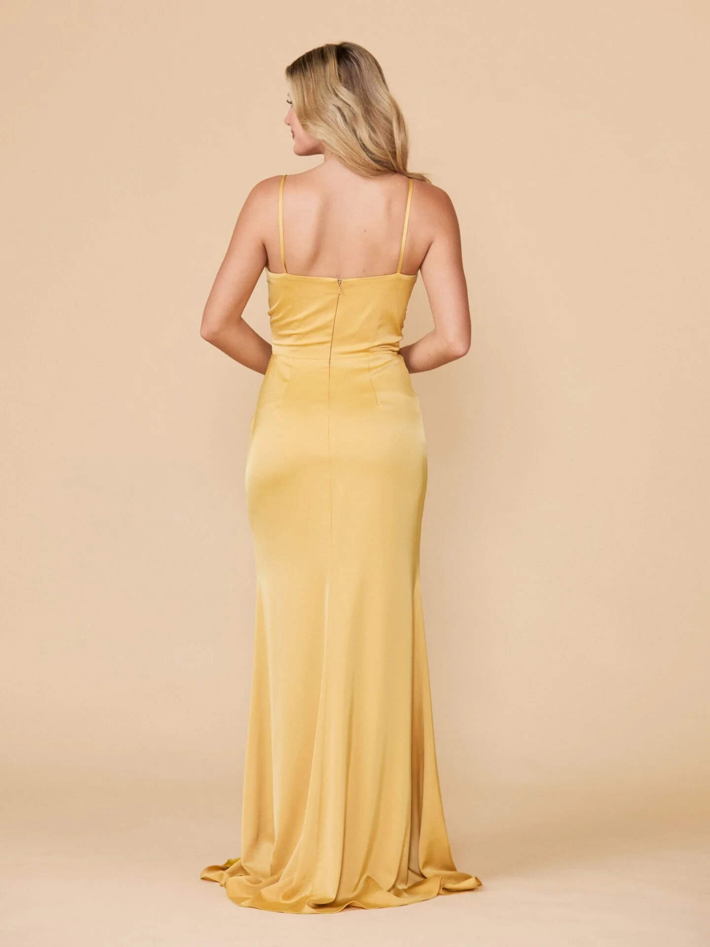 tiffanys-bridesmaid-hesper-2.jpg
