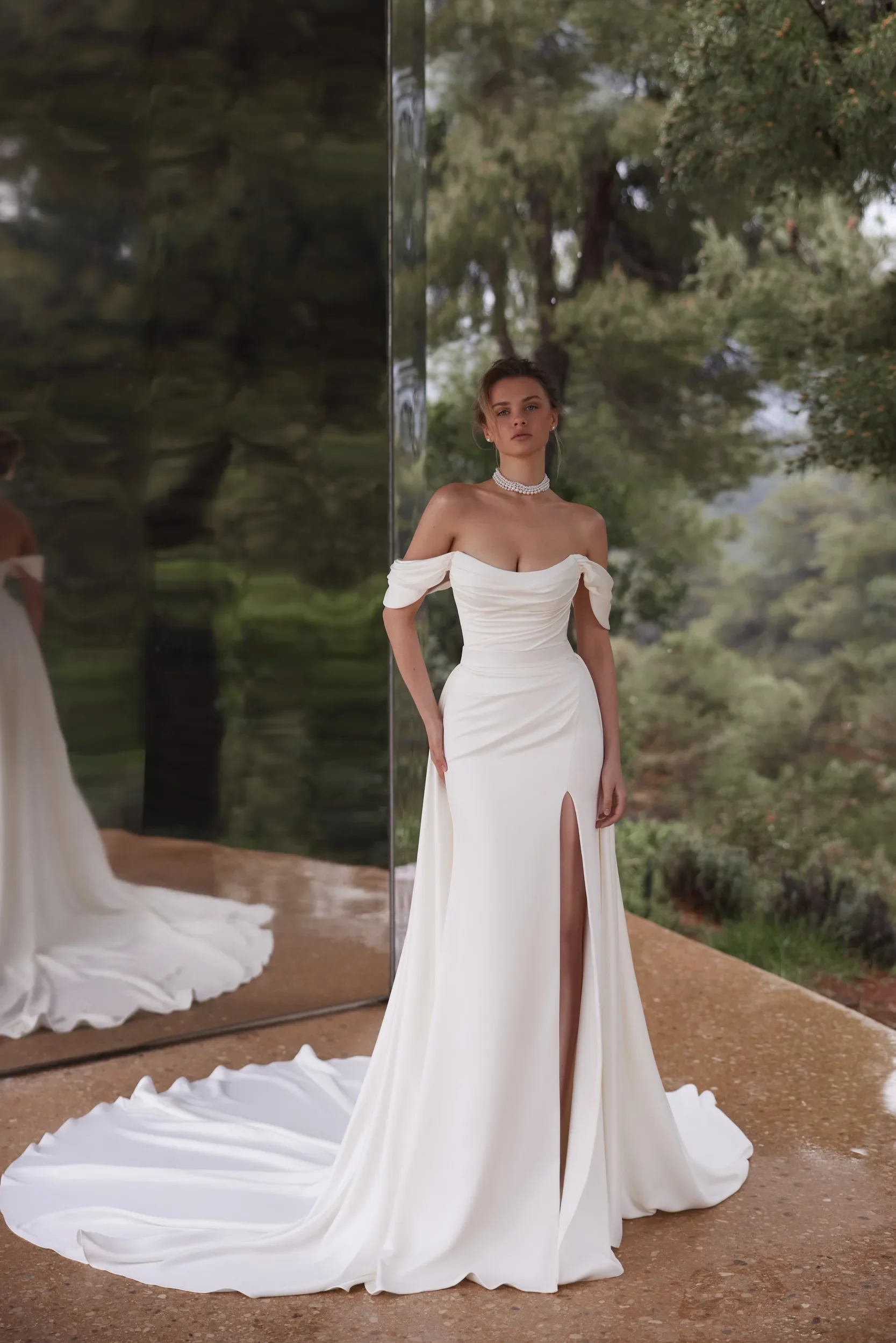 Sophia_Grace_Couture_Eva_Lendel_Wedding_Dress_Palace_1.webp