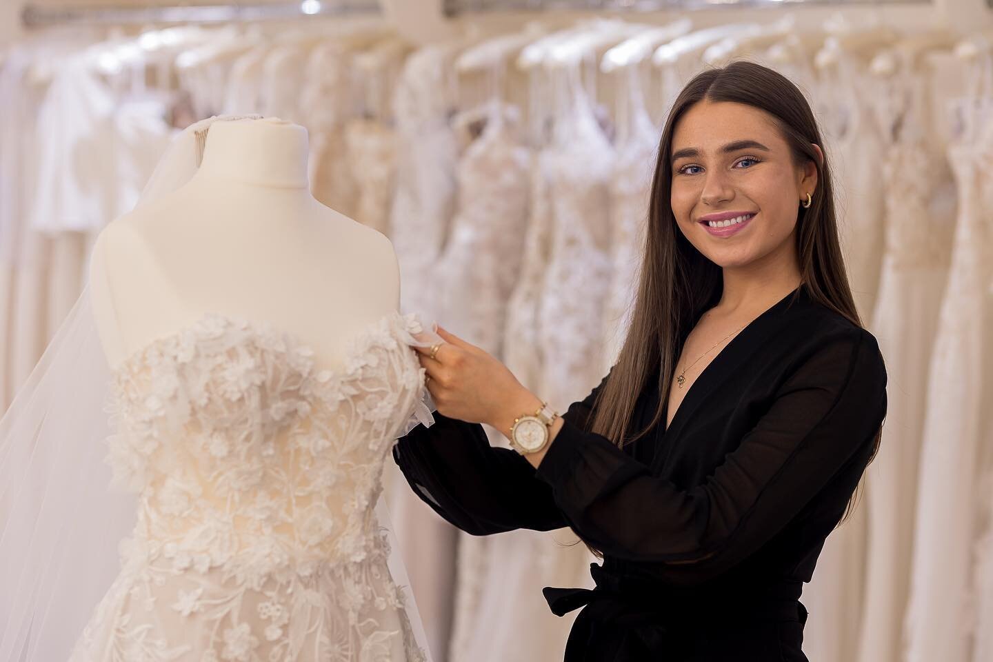 Why choose us to make your wedding dress dreams come true ....

We understand that finding your dream dress is one of the most important decisions that you will make, therefore from the moment you get in touch we are with you every step of the way.

