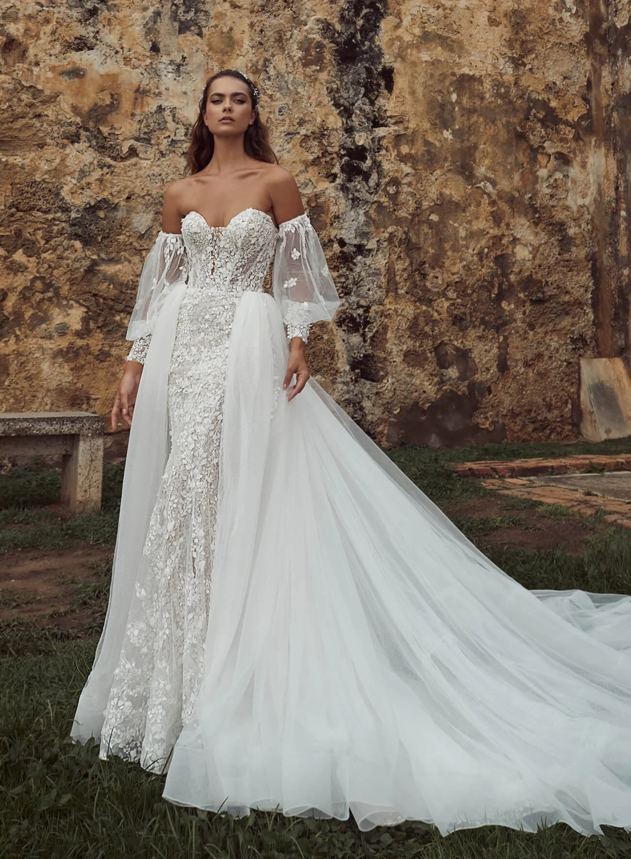 wedding dress outlet Becker's Bridal Outlet