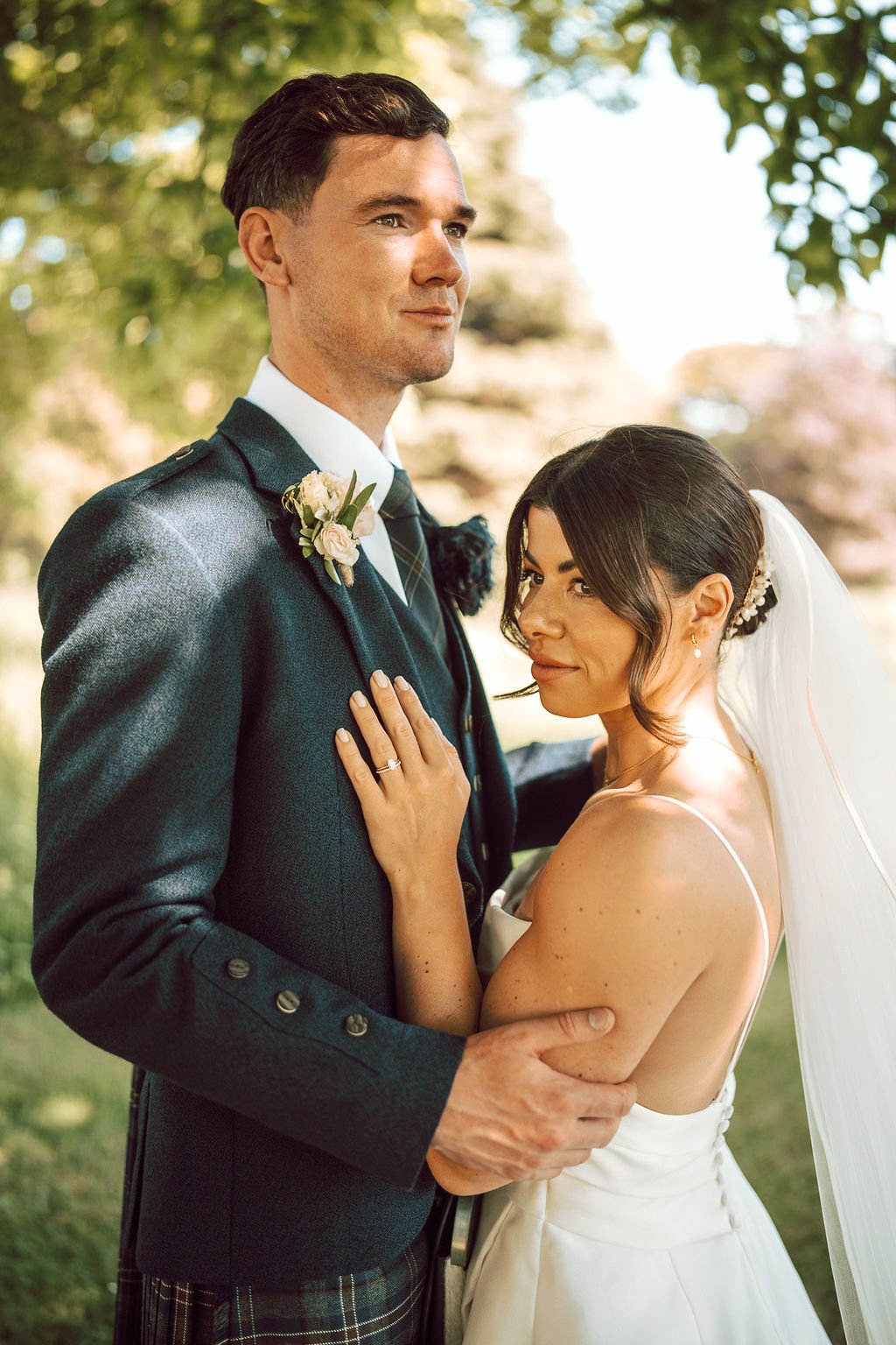 Catherine&AlexLowRes374.jpg