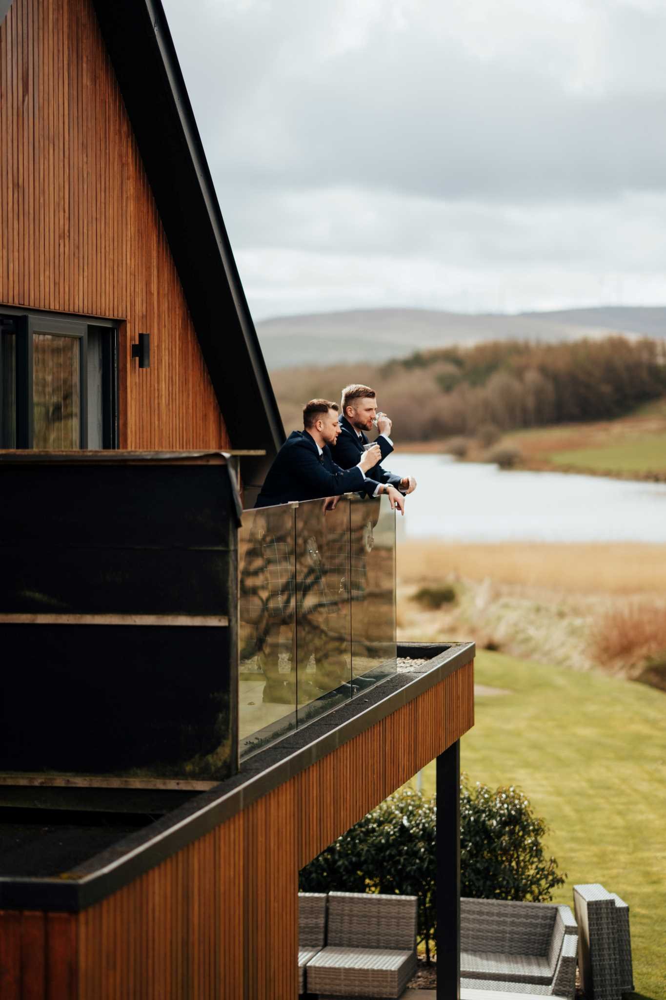 Rebecca-Matthew-Lochside_Hotel-123.jpg