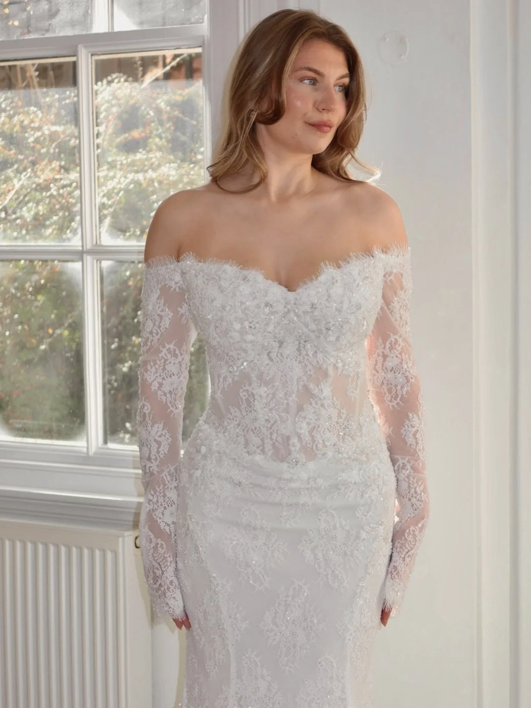 ENCORE 

the detail on this dress is nothing short of incredible, hours of hand sewing by the @wona_concept team to ensure every embellishment is perfect😍

Could Encore be your dream dress? Book your bridal appointment today to find out! 

#wonaconc