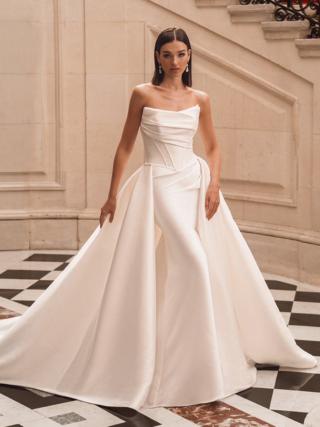 25_Elysee_PRO_FLORENTINA_NoSleeves_Fro_Web.jpg